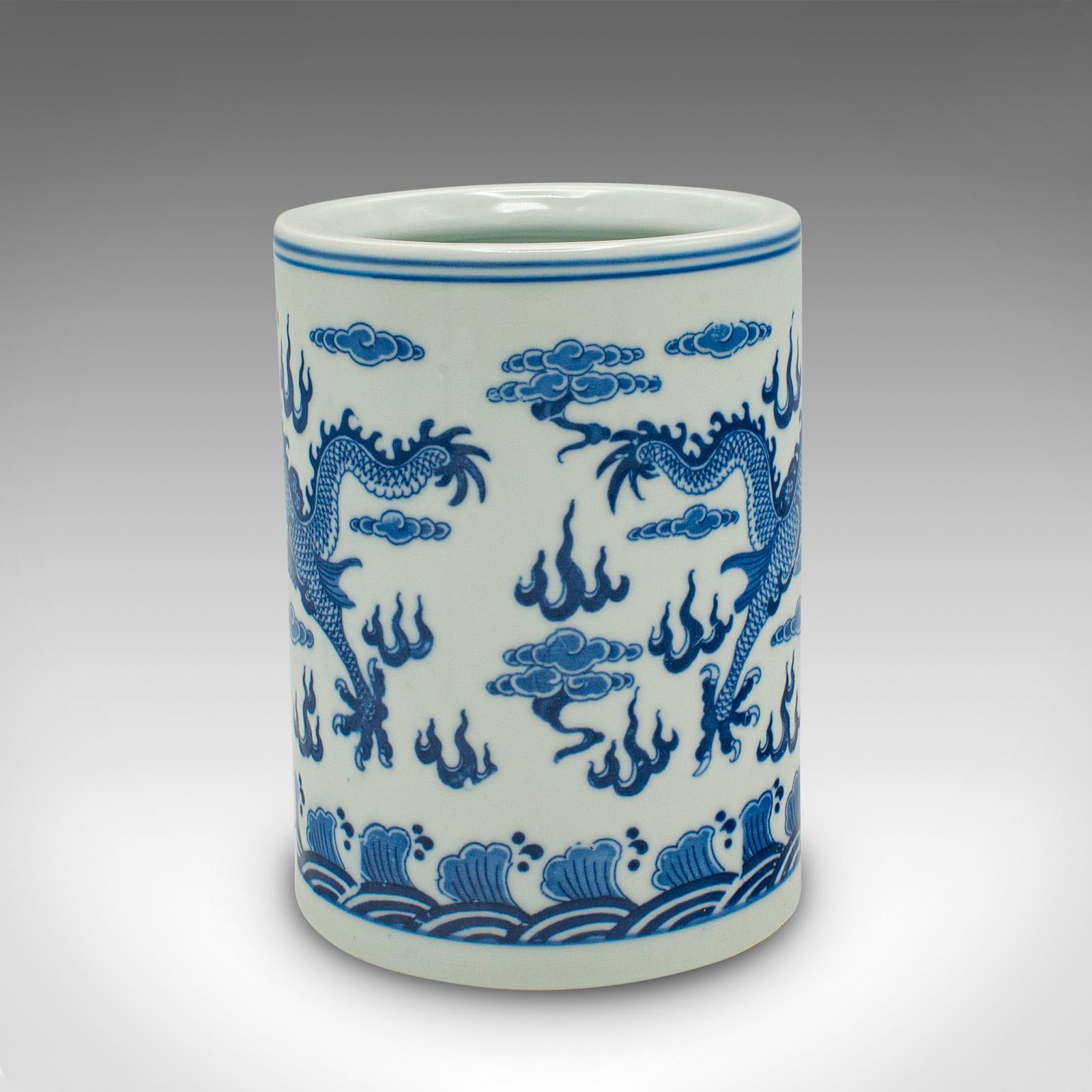 Chinois Petit pot à pinceaux vintage, chinois, céramique, jardinière à fenêtres, décoration orientale en vente