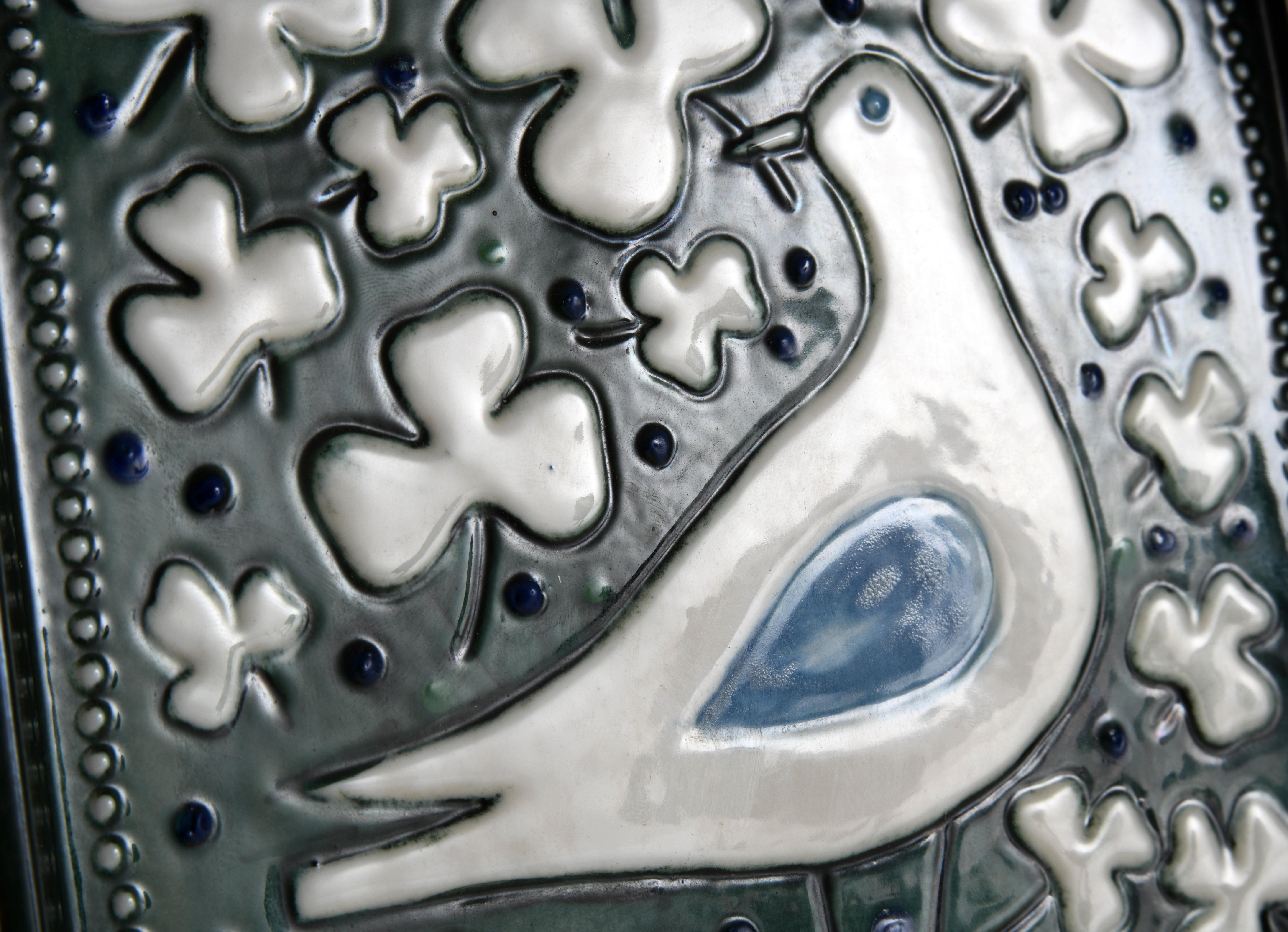 Smaltato Small vintage ceramic dish designed by Sylvia Leuchovius in the 60s/70s in vendita