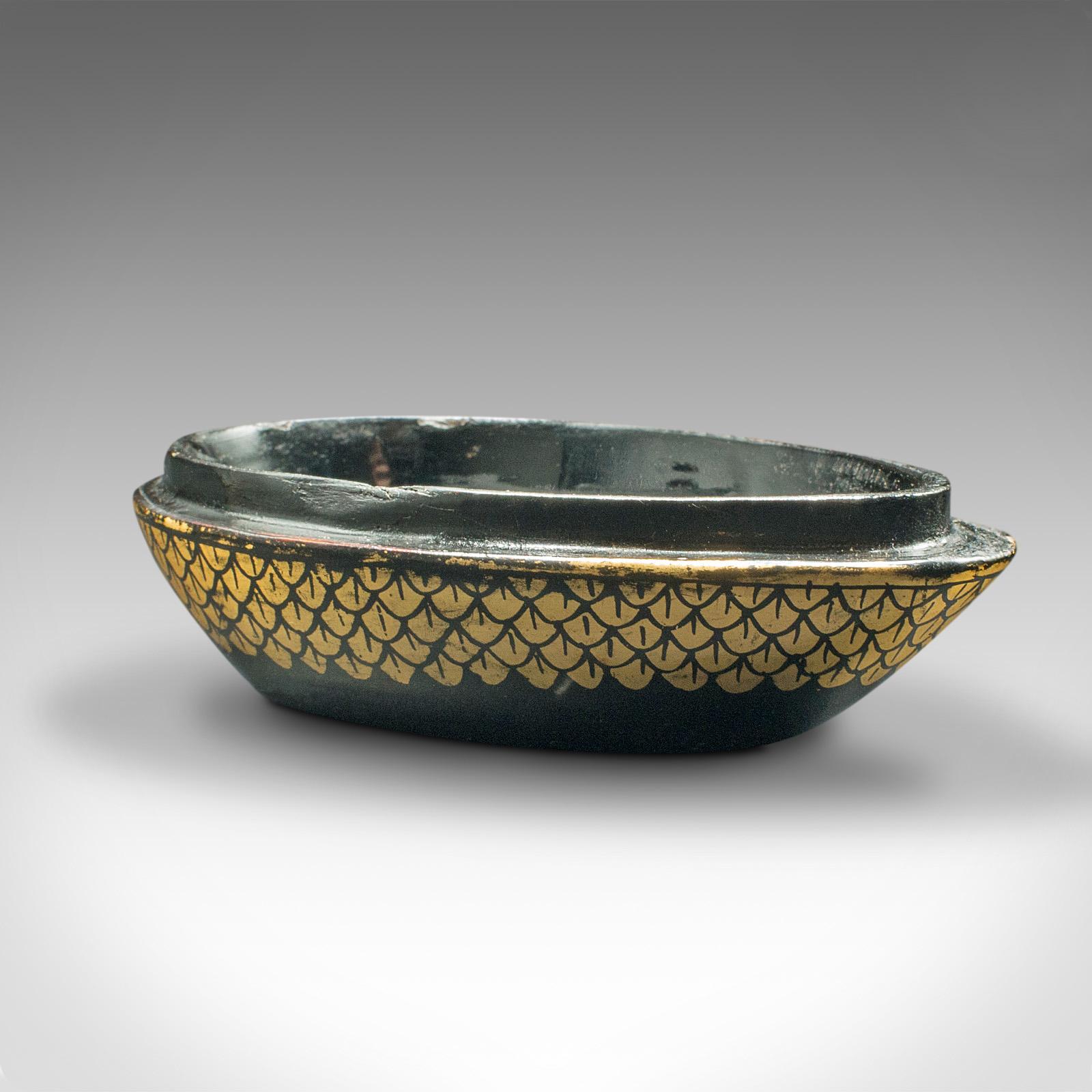 Petit pot en forme d'oie chinoise vintage, laque, décoratif, boîte à bijoux, Art Déco en vente 4