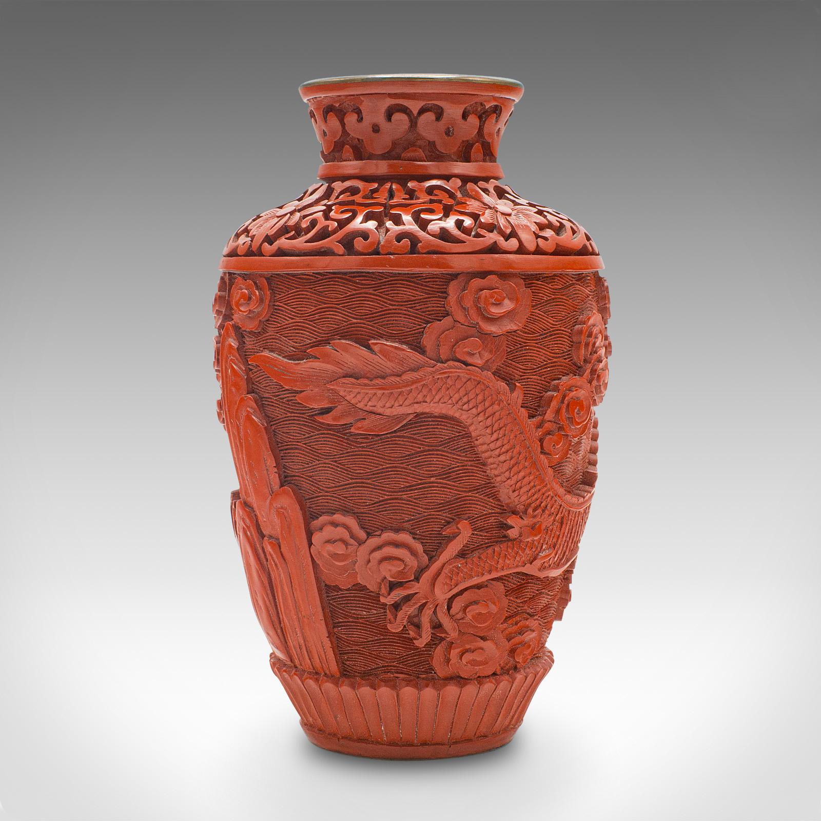 Small Vintage Cinnabar Posy Vase, Chinese Decorative Urn, Cloisonne, Mid-Century In Good Condition In Hele, Devon, GB