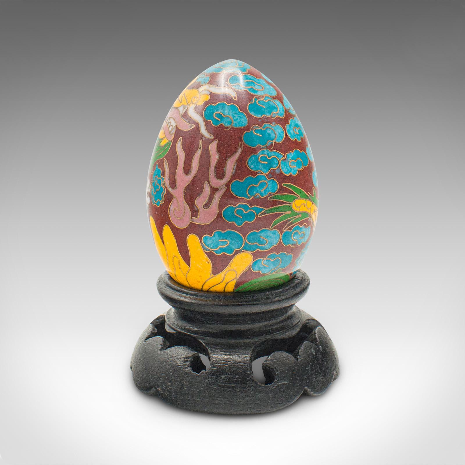 Small Vintage Cloisonne Decorative Egg, Chinese, Enamelled, Ornament, circa 1970 For Sale 1