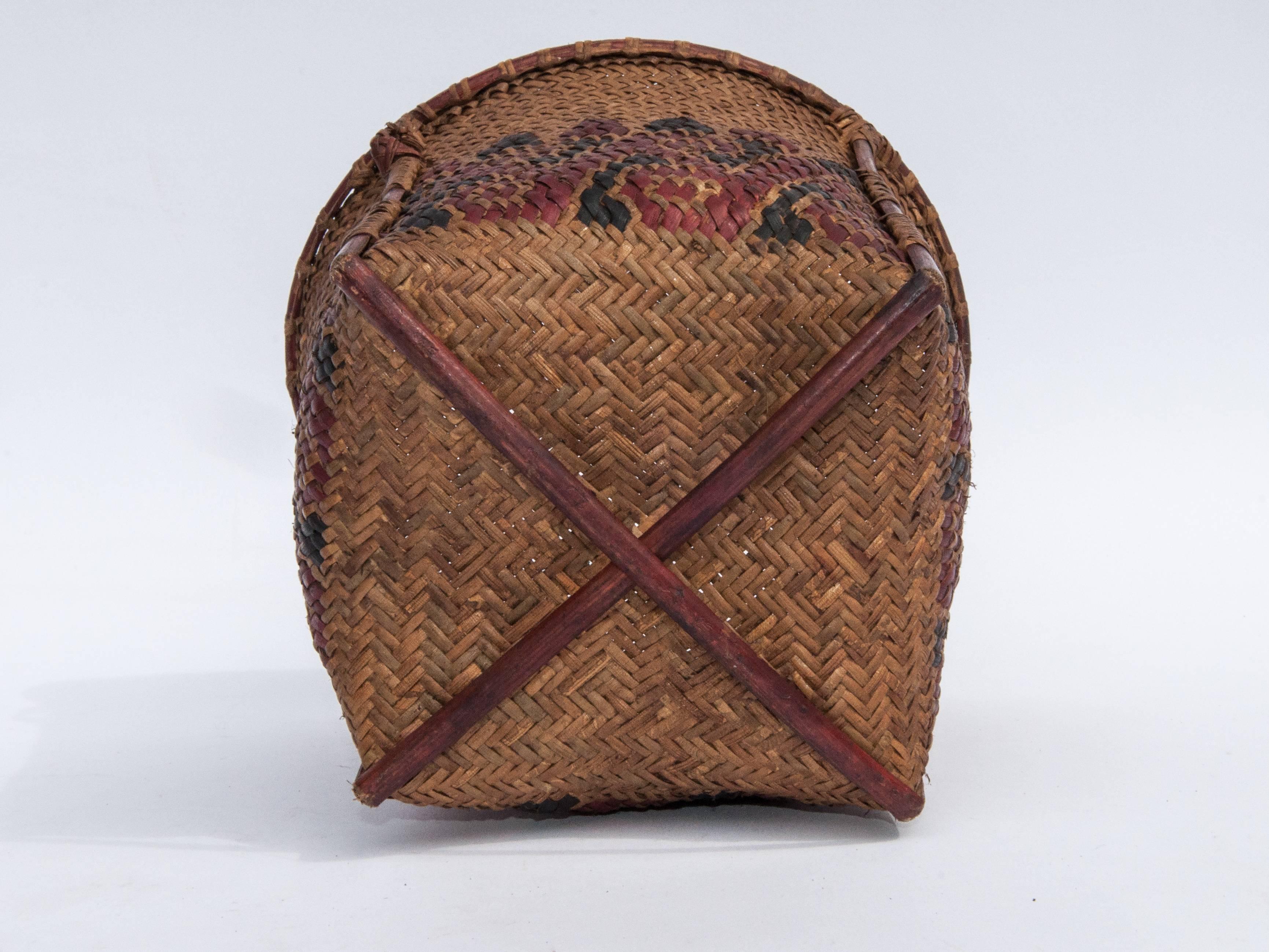 Small Vintage Collecting Basket with Colored Design, Borneo, Mid-20th Century 1