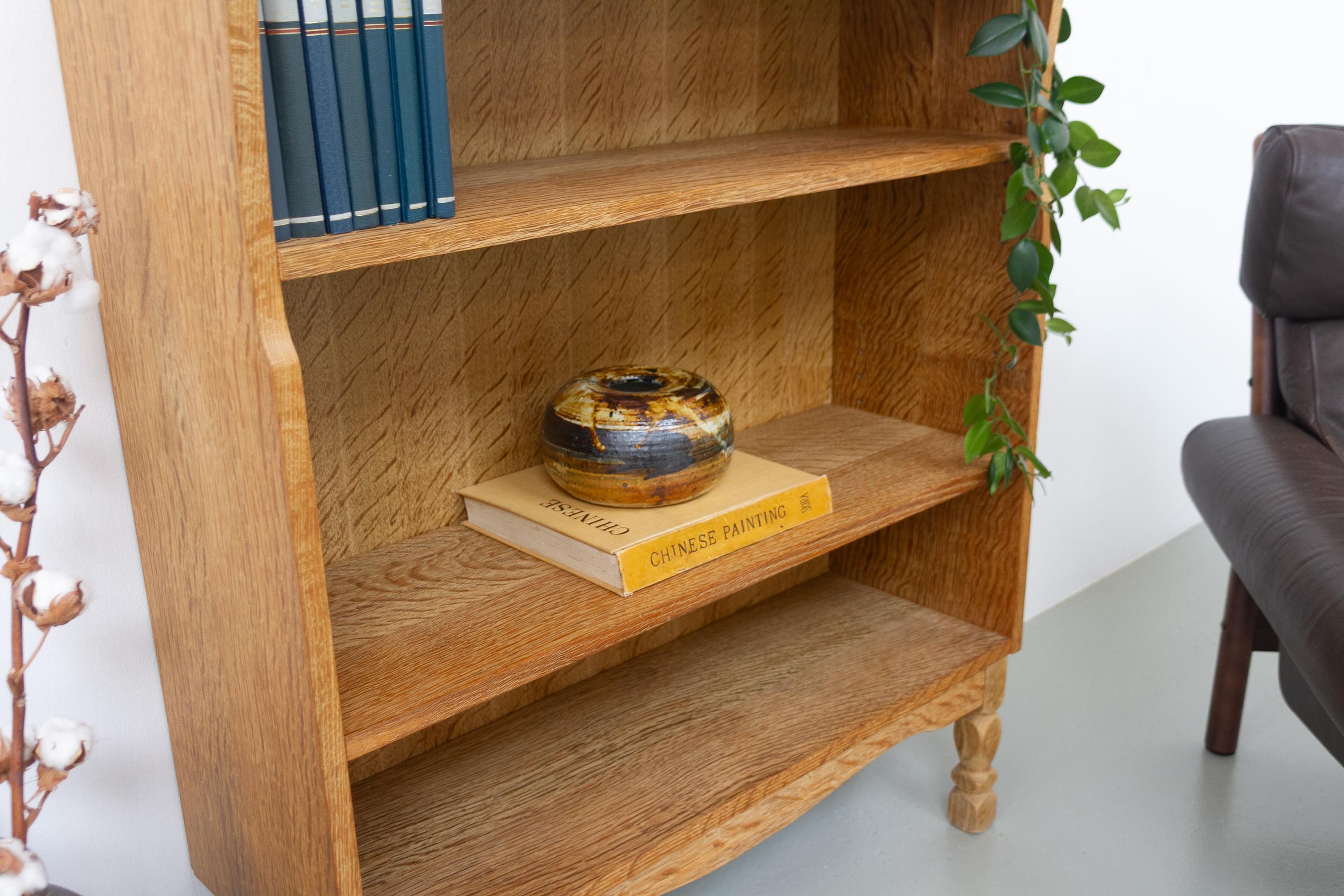 Piccola libreria danese vintage in Oak in stile Kjærnulf, anni '60 in vendita 10