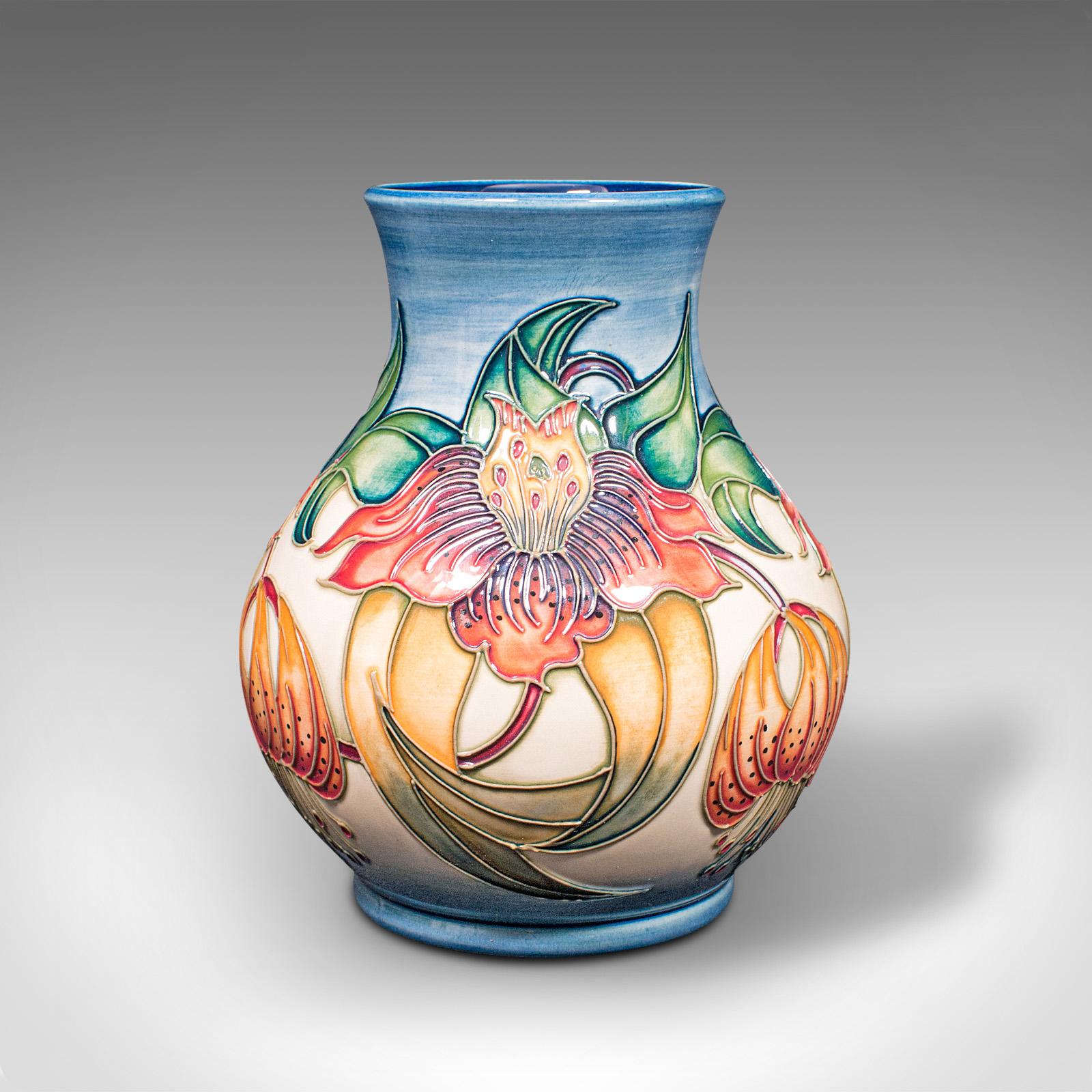 British Small Vintage Decorative Posy Vase, English, Ceramic, Flower, Late 20th Century For Sale