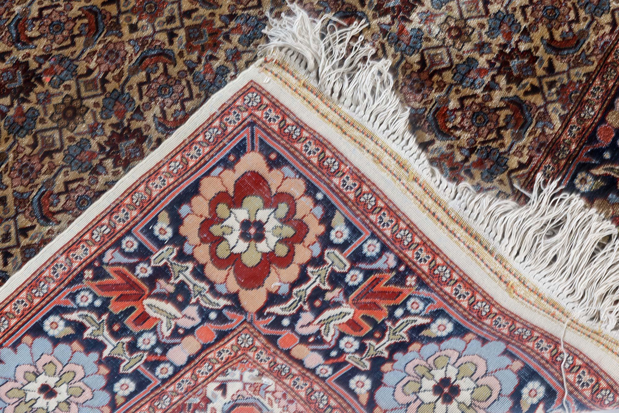 Small Vintage Egyptian Handmade Silk Rug For Sale 3