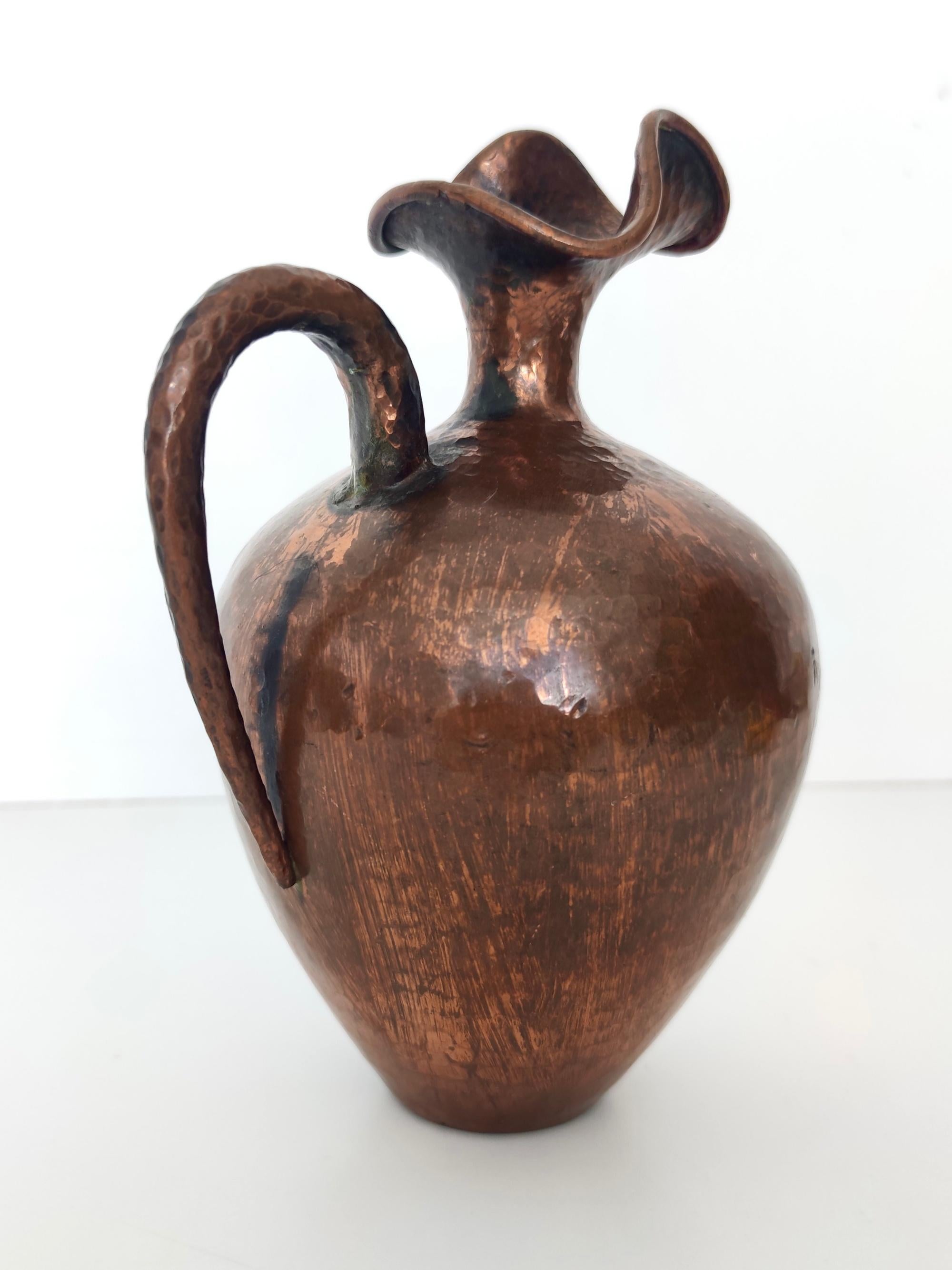 Mid-20th Century Small Vintage Embossed Copper Pitcher Vase by Egidio Casagrande, Italy For Sale