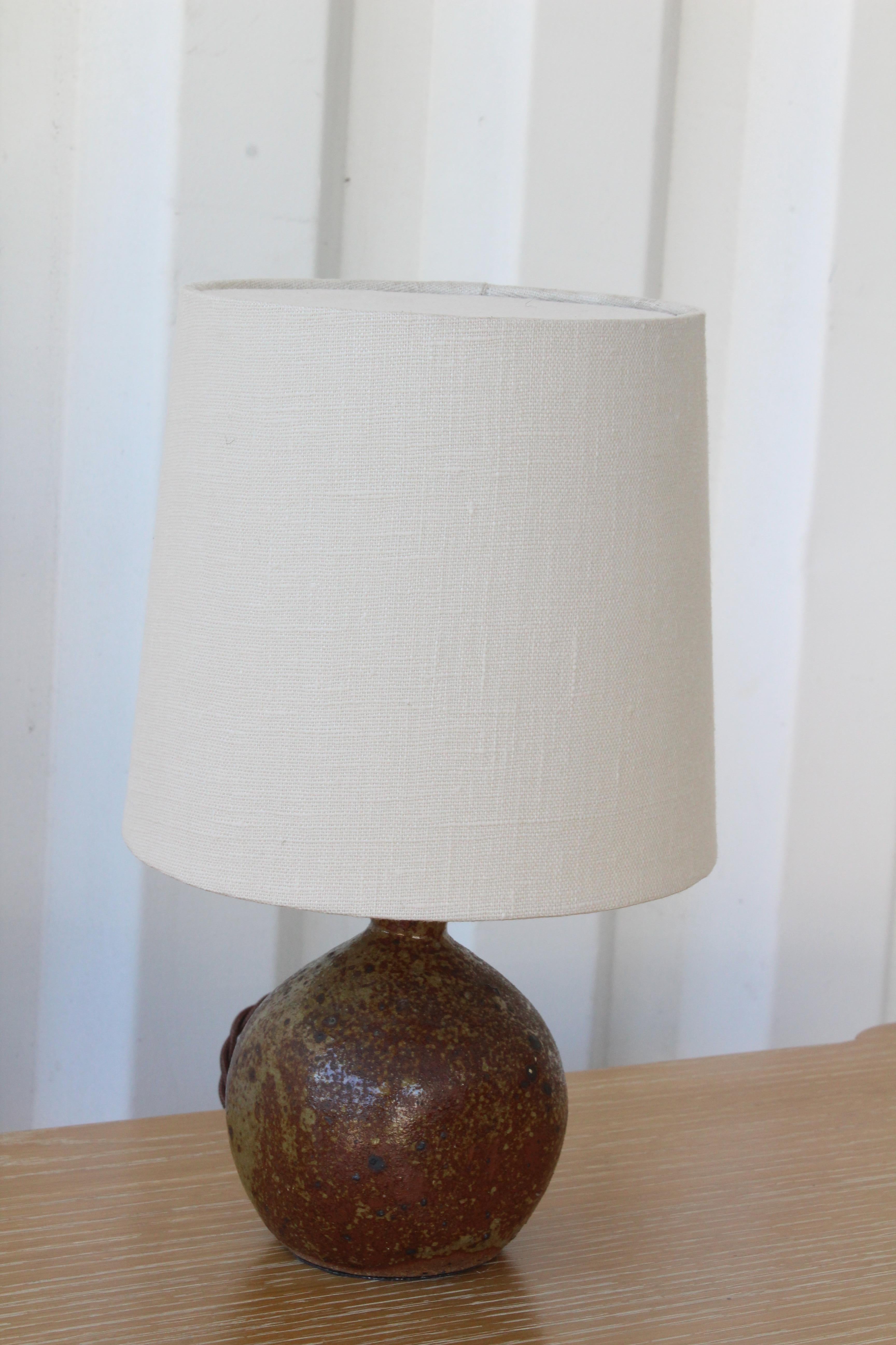 Small Vintage French Ceramic Table Lamp, 1960s 1