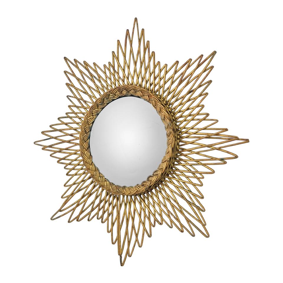 Kleiner französischer konvexer Hexenwandspiegel aus Rattan und Flechtwerk, 1960er im Angebot 1