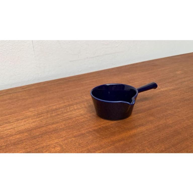 Pequeño cuenco vintage alemán de cerámica azul oscuro de Schönwald, años 70 en venta 2