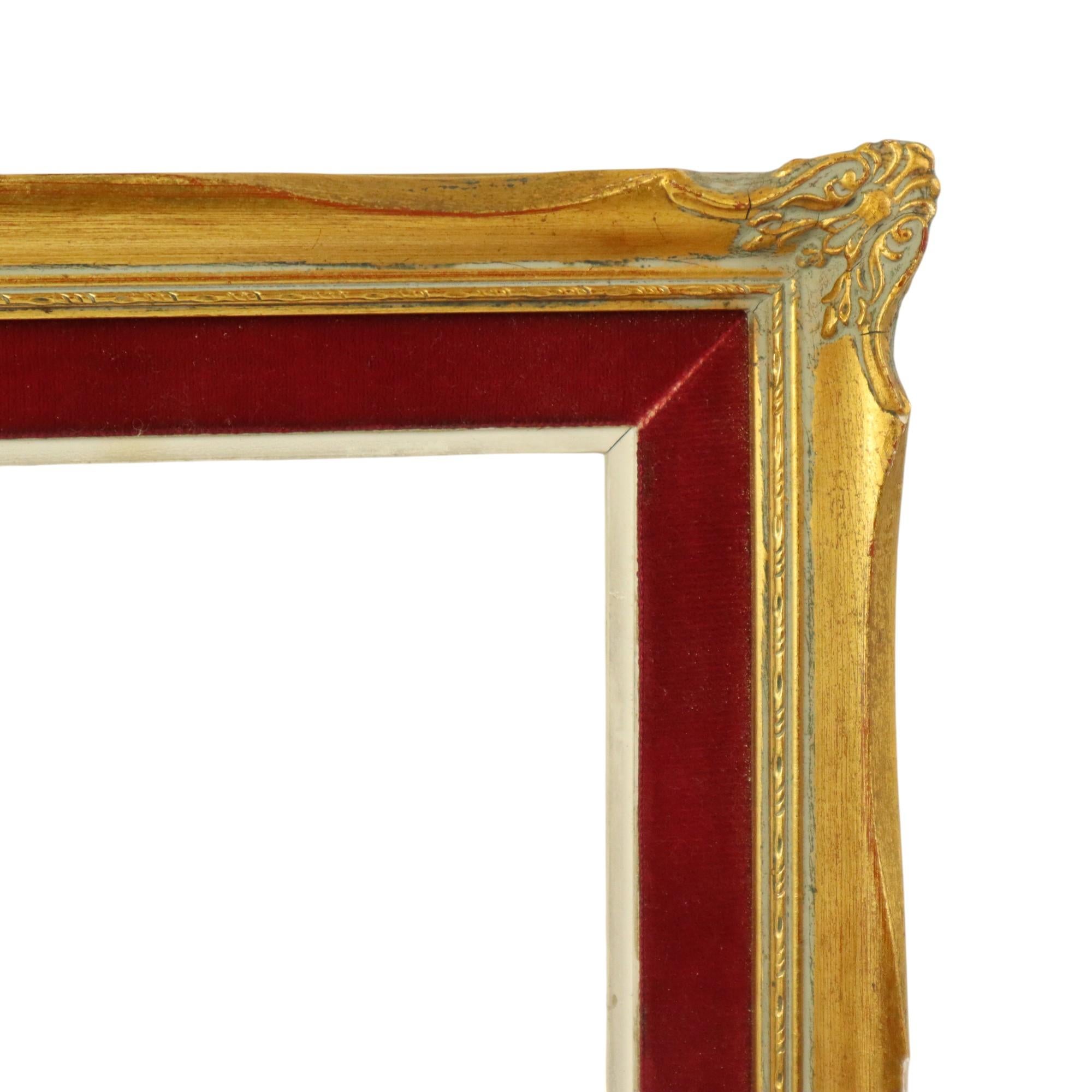 Petit cadre doré de style baroque en velours rouge 39x33 cm Bon état - En vente à Poperinge, BE