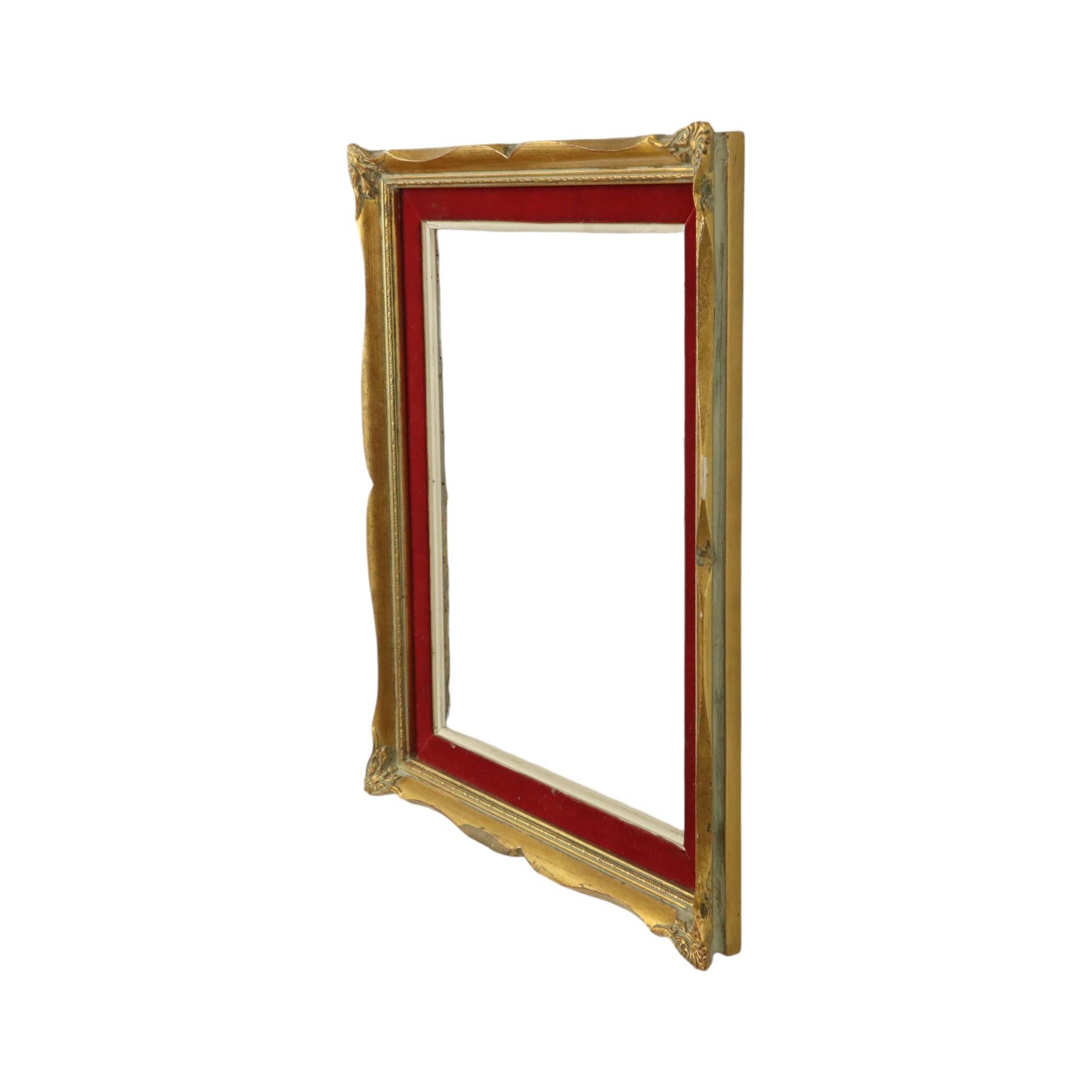 Gesso Petit cadre doré de style baroque en velours rouge 39x33 cm en vente