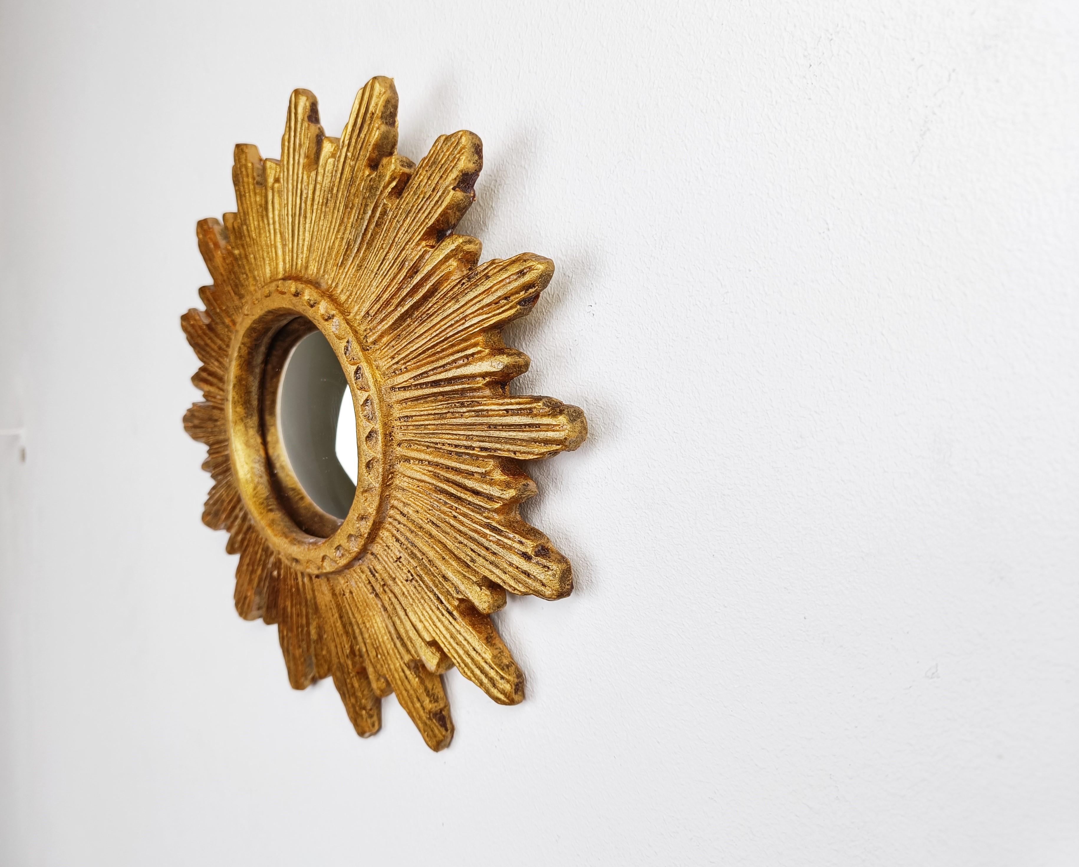 Small Vintage Golden Sunburst Mirror, 1960s 4