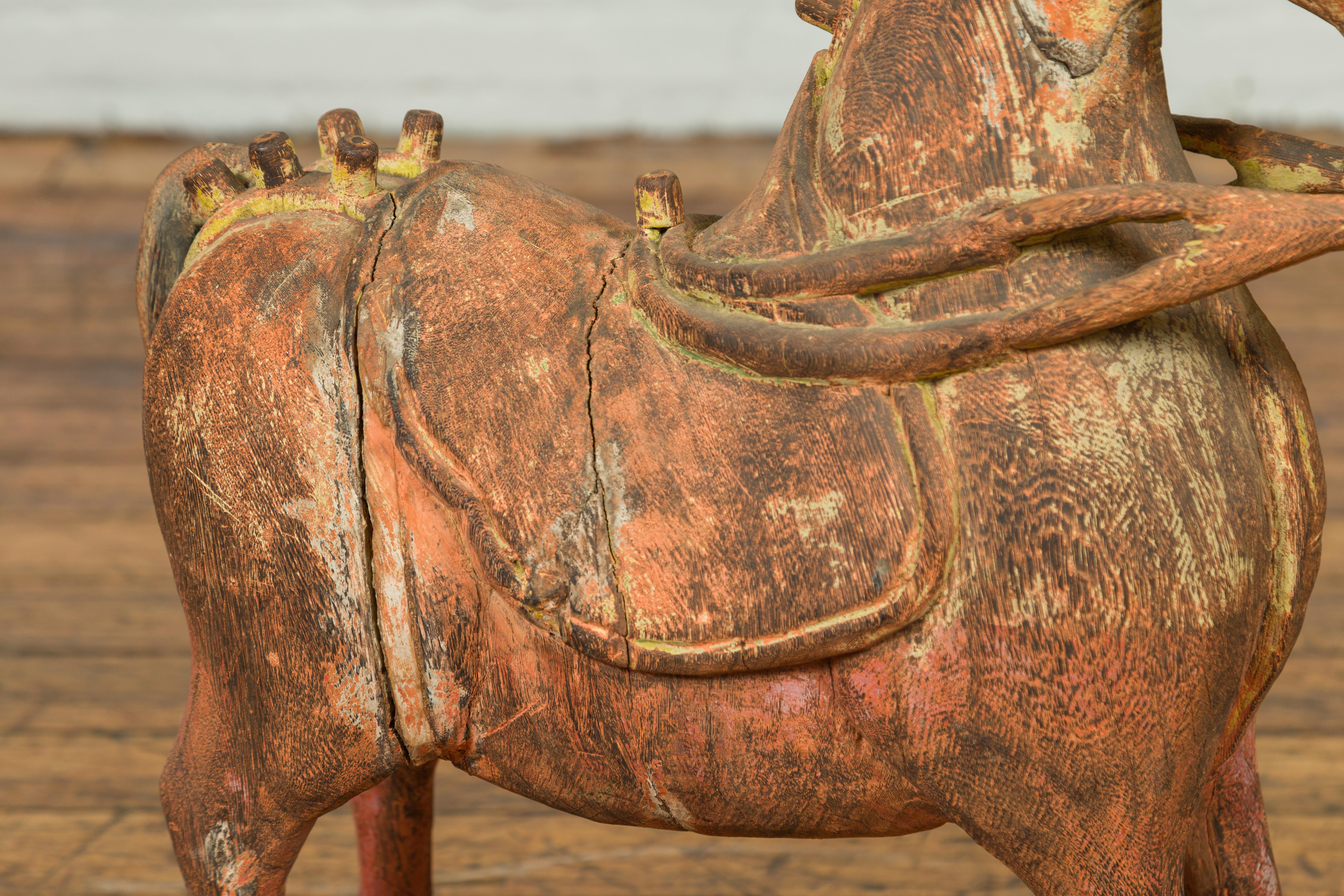 Small Vintage Indian Exterior Rust Colored and Carved Wooden Horse from Madras In Good Condition For Sale In Yonkers, NY