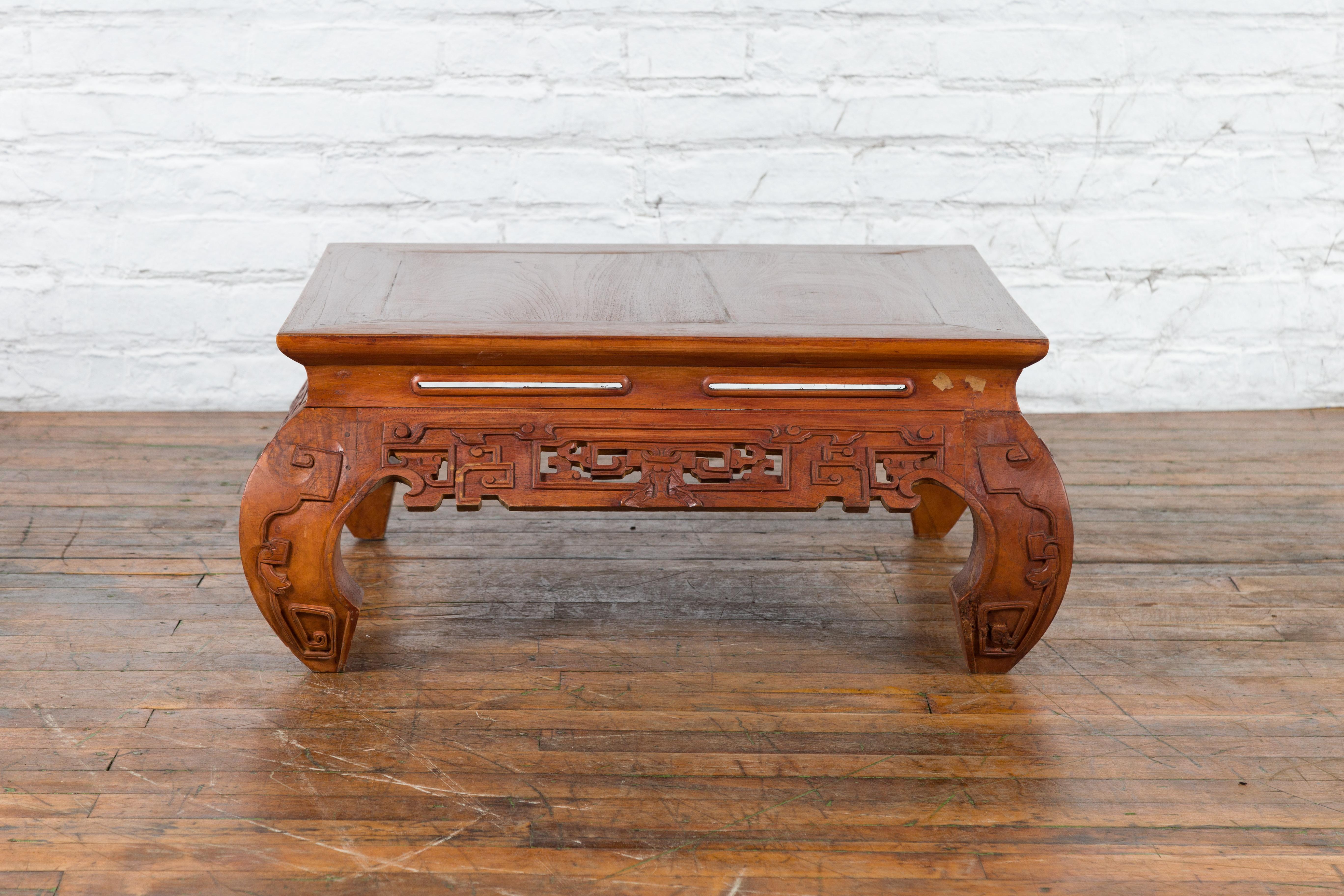Small Vintage Indonesian Coffee Table with Scroll-Carved Apron and Chow Legs For Sale 7