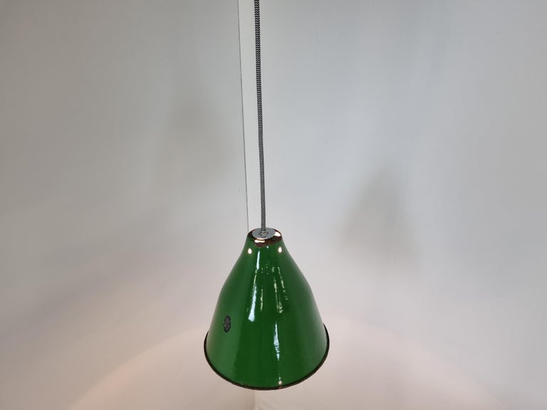 Hungarian Small Vintage Industrial Green Enamel Pendant Lights, 1960s For Sale