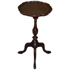 Small Vintage Mahogany Tripod Lamp Side End Wine Table Ornately Turned Column