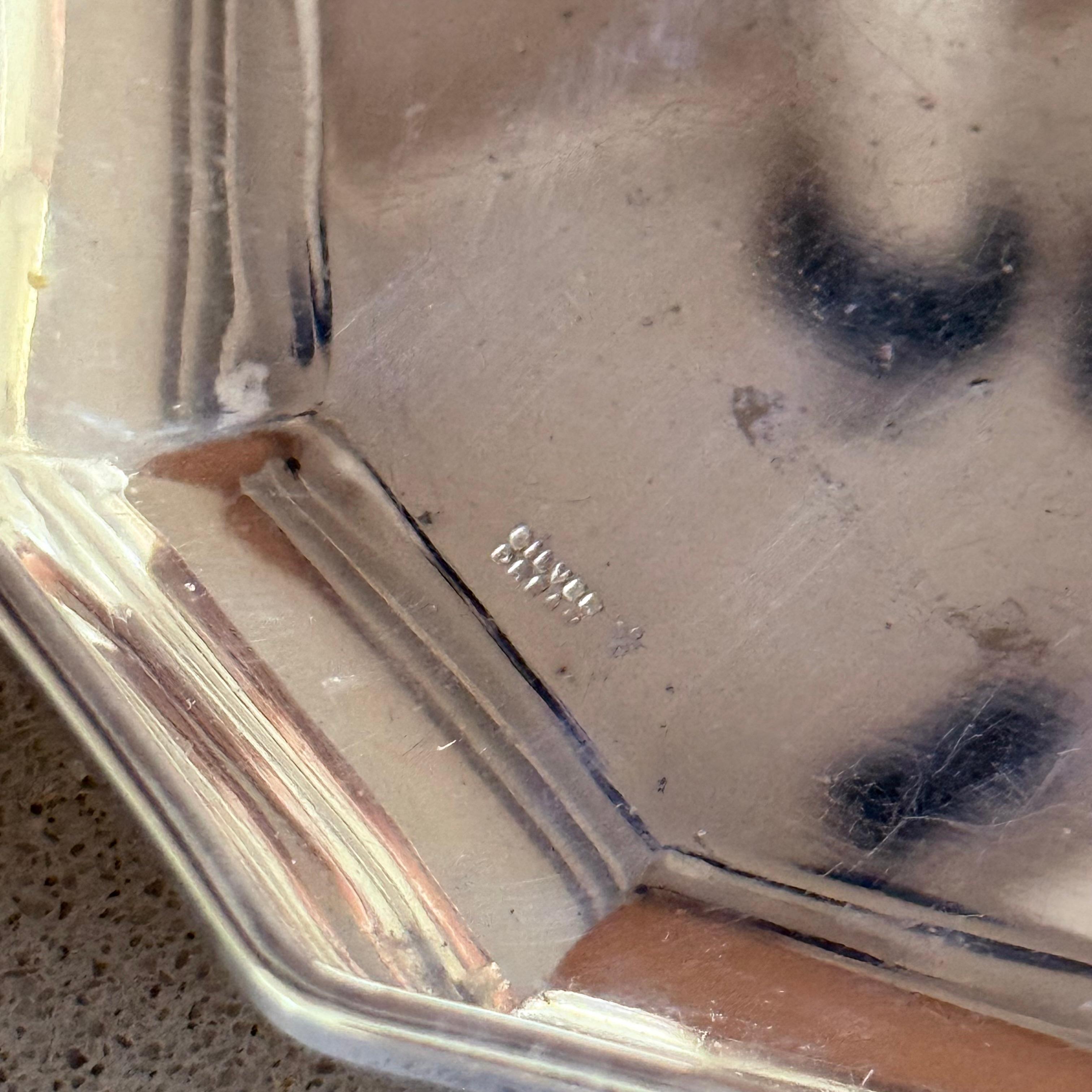 Vintage Octagonal Silver-Plated Bowl by Old Hall England, Timeless Design
An elegant vintage English silver-plated octagonal bowl by Old Hall, England, a refined example of 20th-century British modern design known for its balanced geometry and