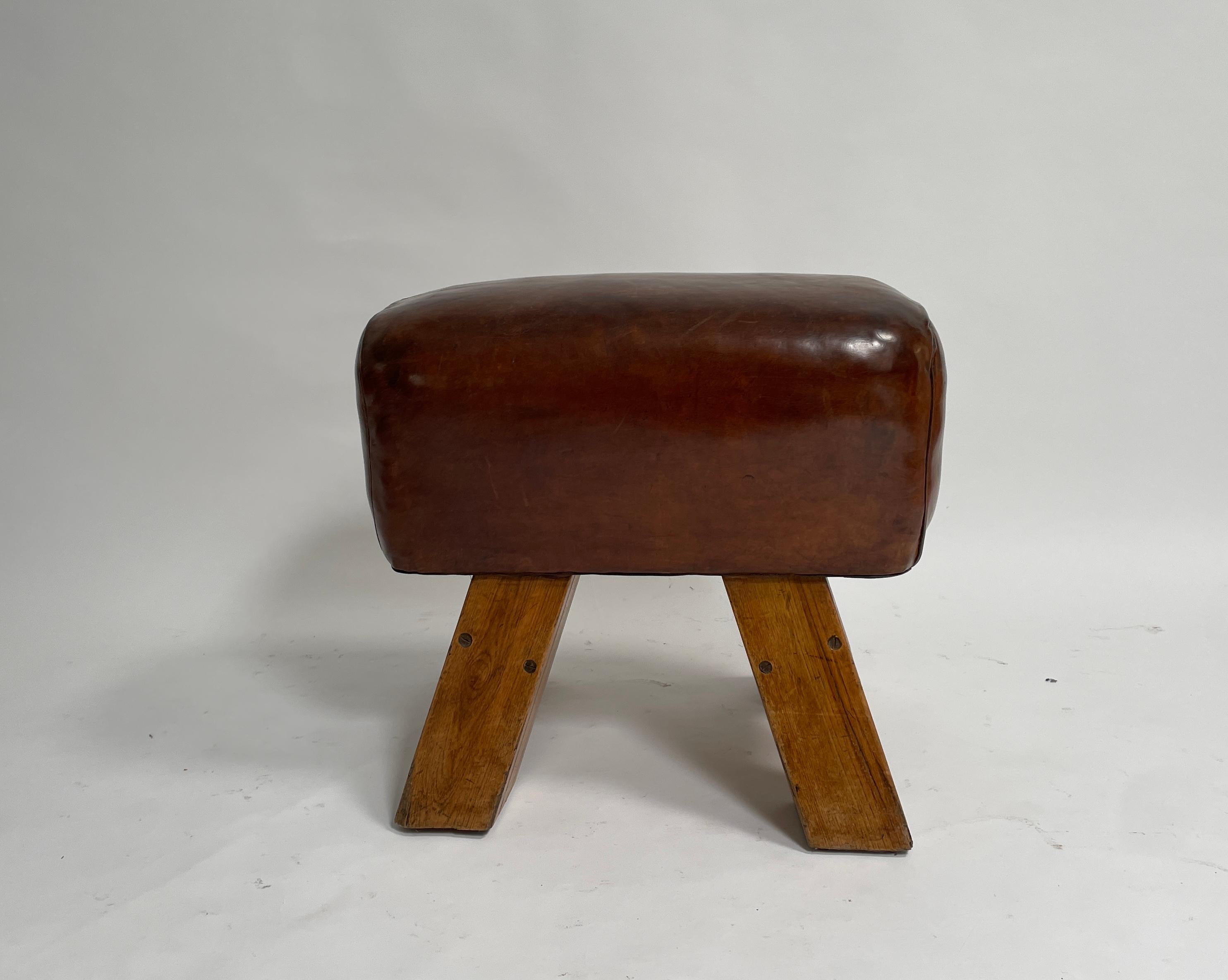 Small Vintage Pommel Horse In Good Condition In Los Angeles, CA