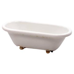 Small Vintage Porcelain Bathtub from the DDR, 1950s