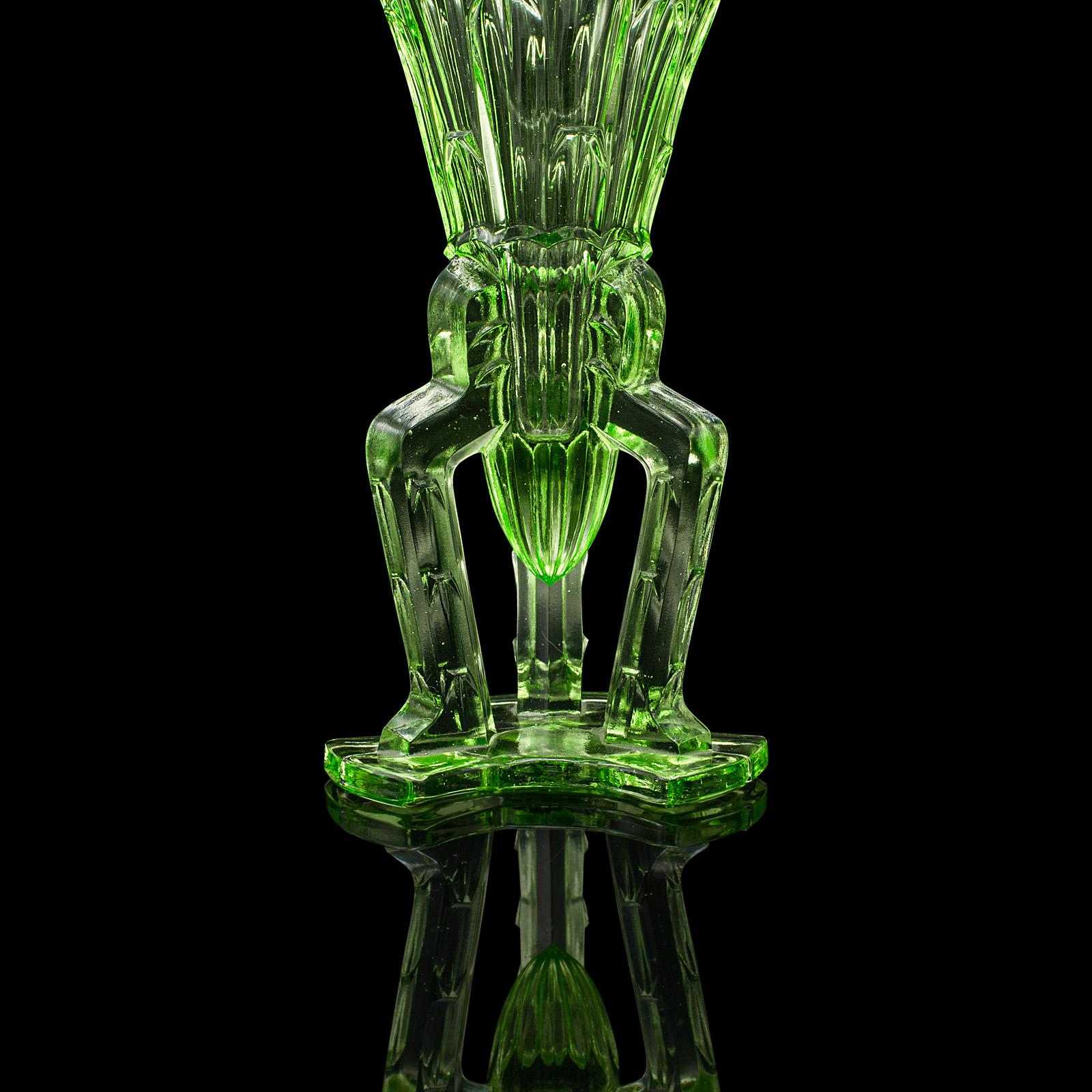 Small Vintage Rocket Vase, English Art Glass, Posy, Flower, Art Deco, Circa 1930 For Sale 4