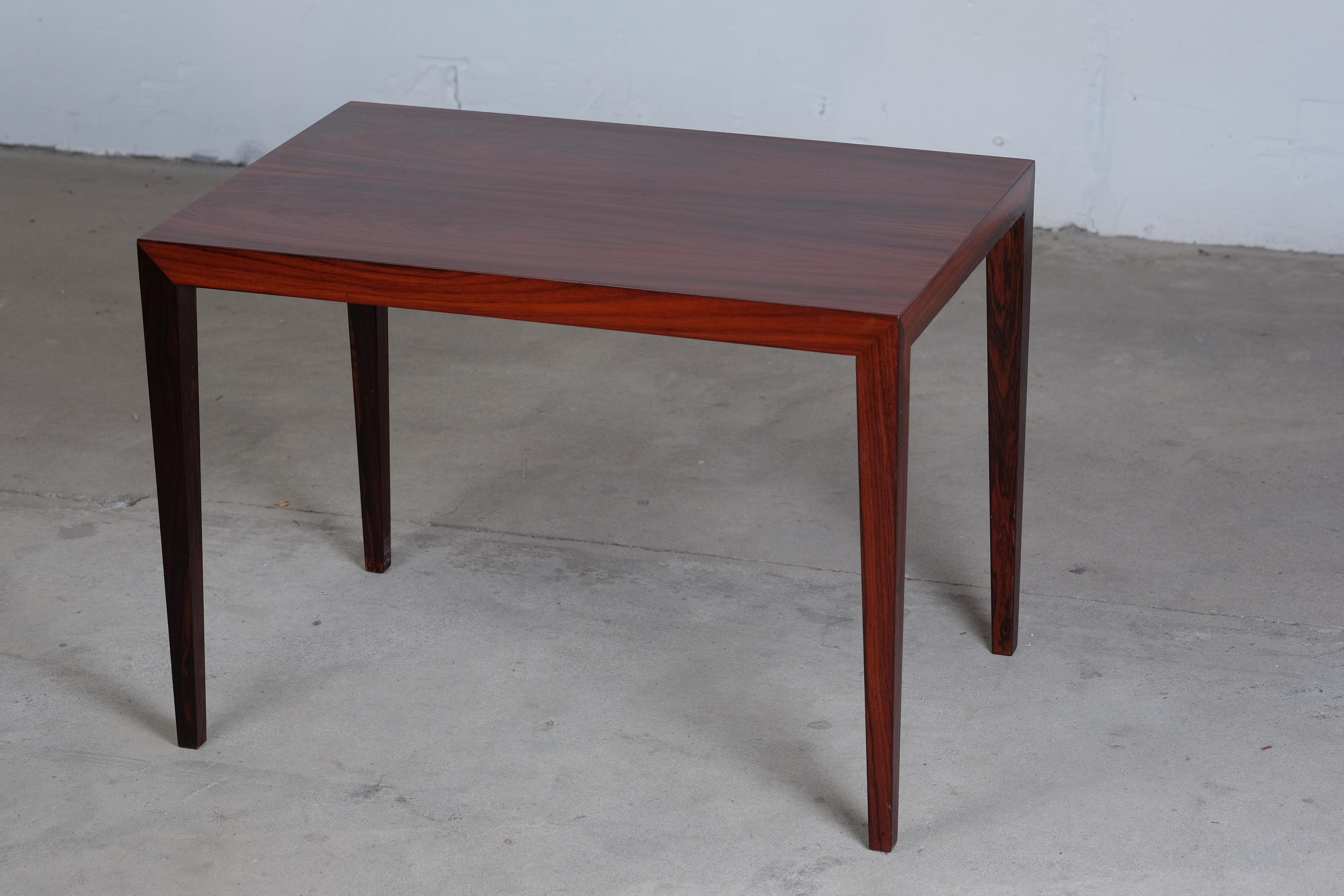 Small Vintage Rosewood Coffee Table by Severin Hansen for Haslev Møbelsnedkeri In Good Condition In Middelfart, Fyn