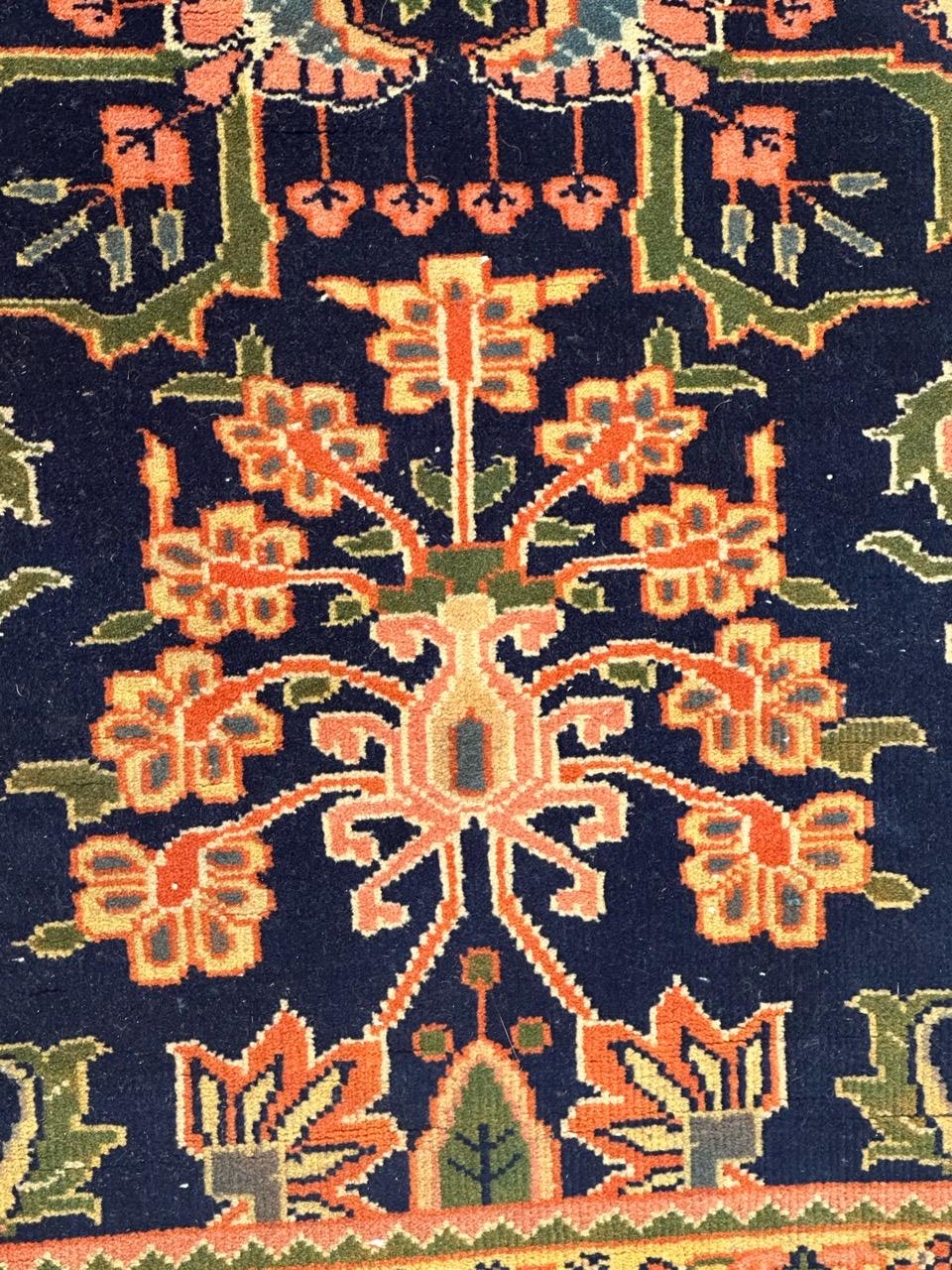 20th Century Small Vintage Sarouk rug For Sale