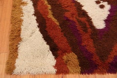 Vintage Scandinavian Shag Rya Rug. 4 ft 6 in x 6 ft 5 in