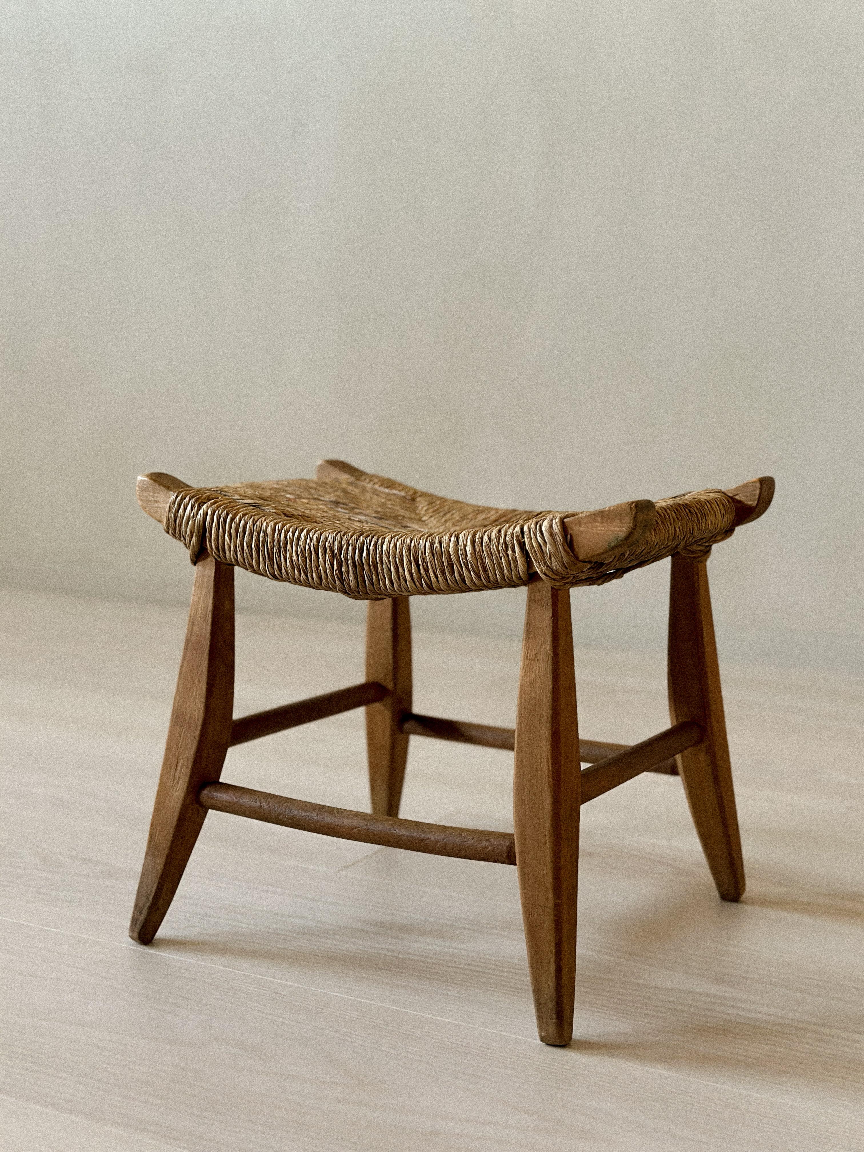 Small Vowen Stool, Japandi style, Unknown Designer, Scandinavia c. 1960s en vente 2