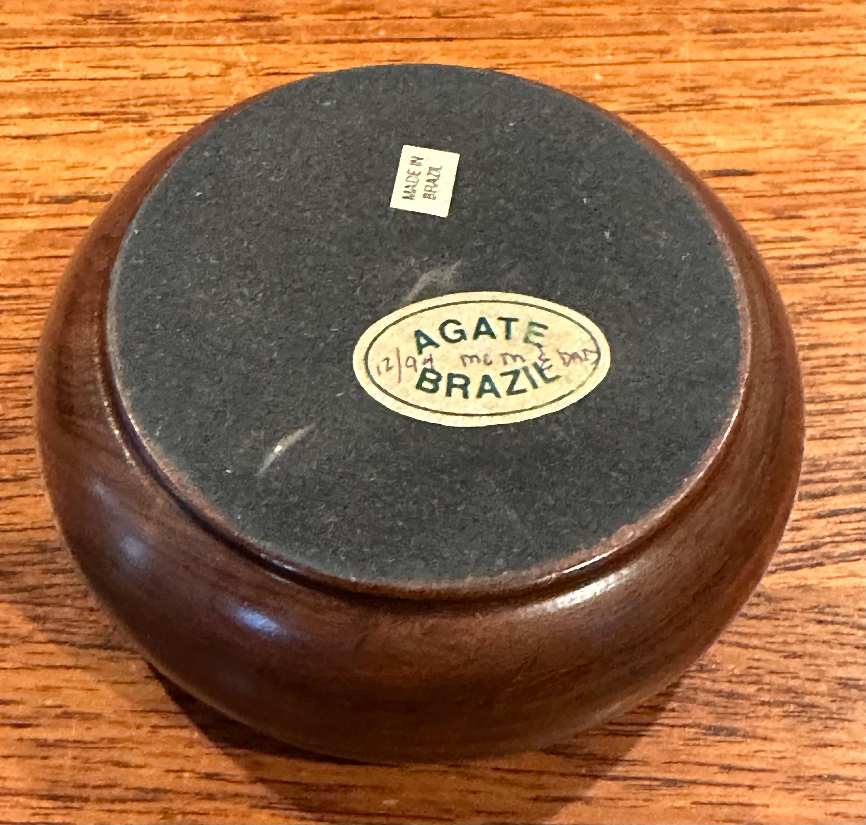 Small Walnut Trinket Box with Agate Inlay Lid For Sale 5