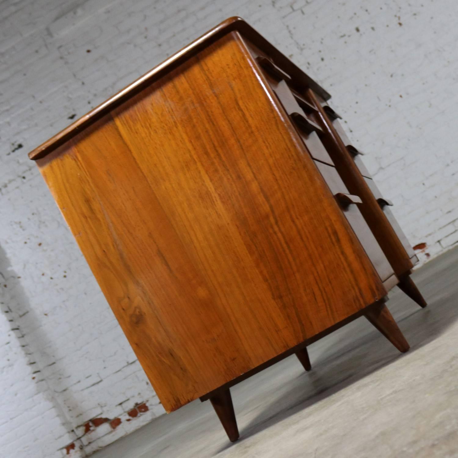 Mid-20th Century Small Walnut Writing Desk in the Manner of Carl Bissman
