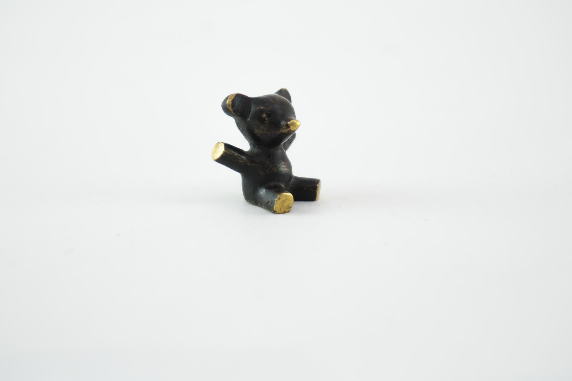 Small Walter Bosse bear figurine, Vienna, circa 1950s
Original condition.