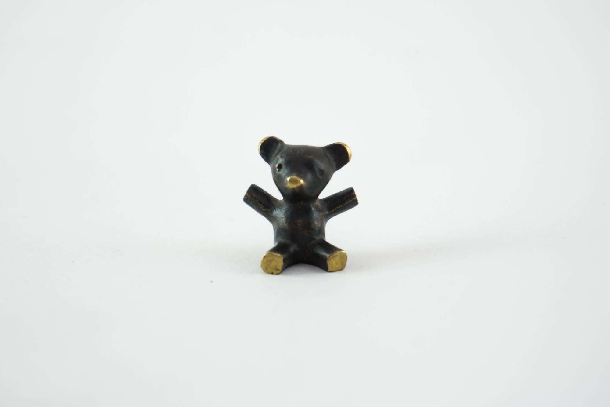 Milieu du XXe siècle Petite figurine d'ours Walter Bosse, Vienne, vers 1950 en vente