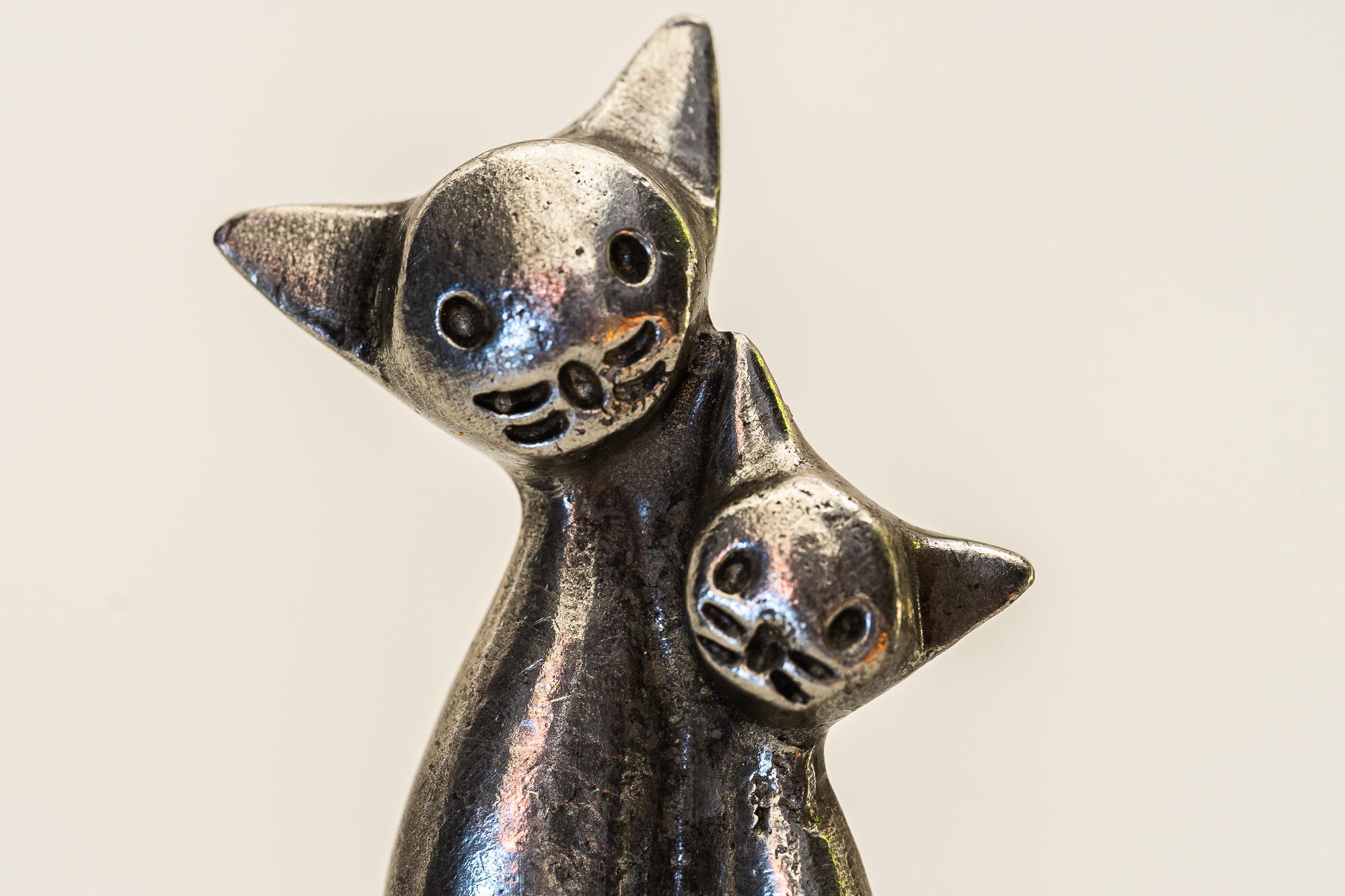 Small Walter Bosse Cat Figurine Around 1950s, 'Marked' In Good Condition For Sale In Wien, AT
