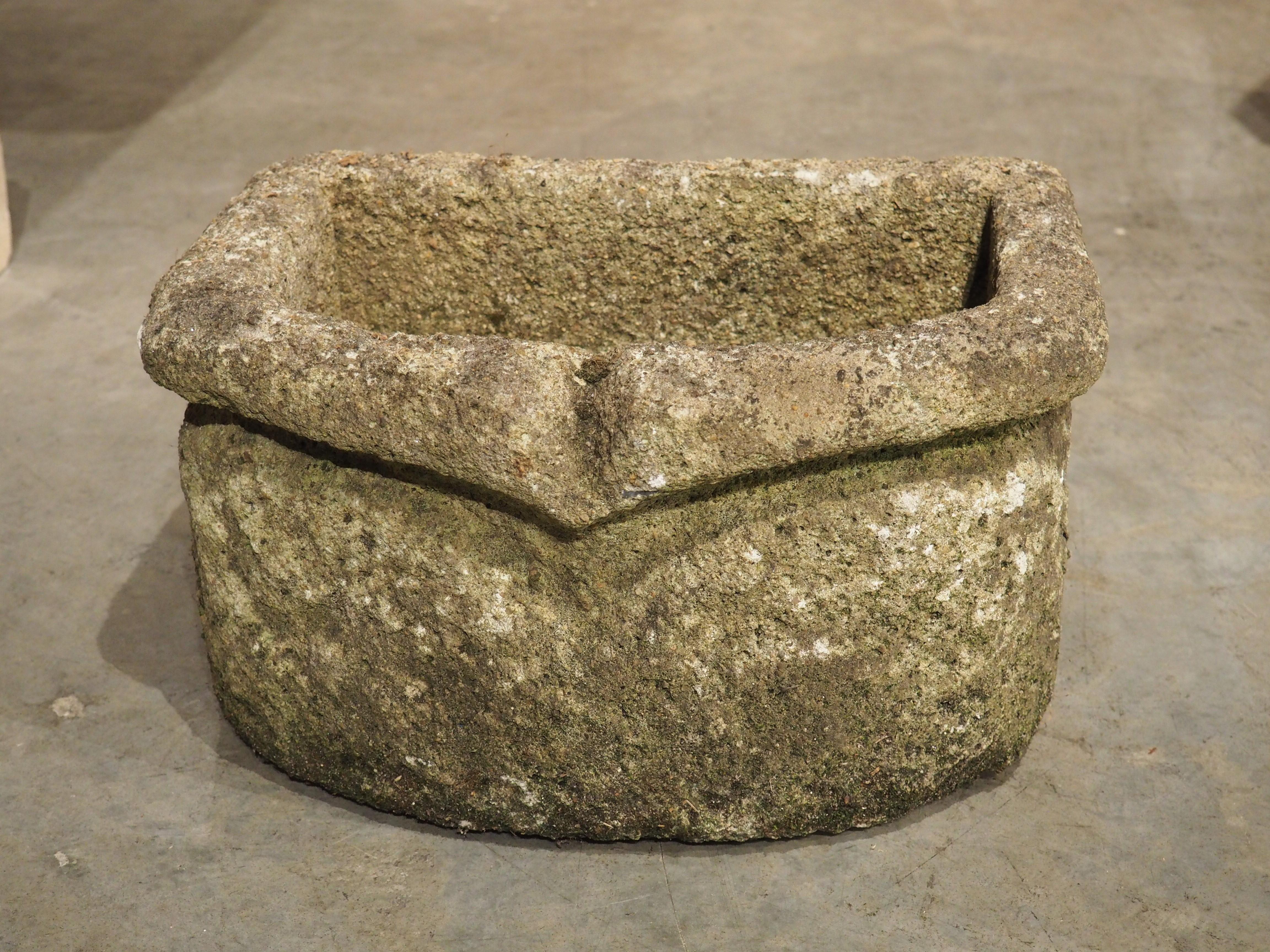 Small Weathered Garden Trough from Normandy, France, 20th Century For Sale 1