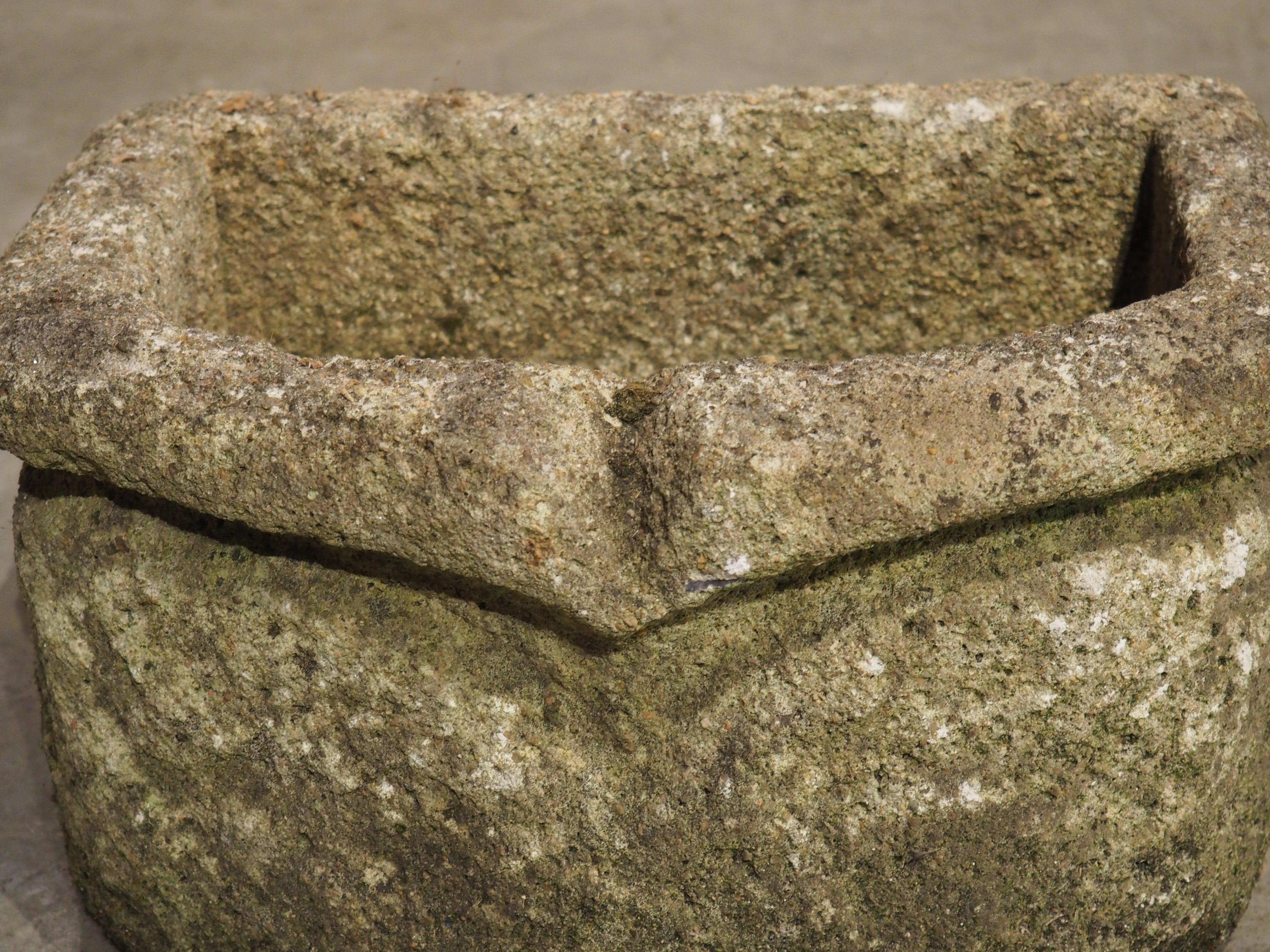 Small Weathered Garden Trough from Normandy, France, 20th Century For Sale 2