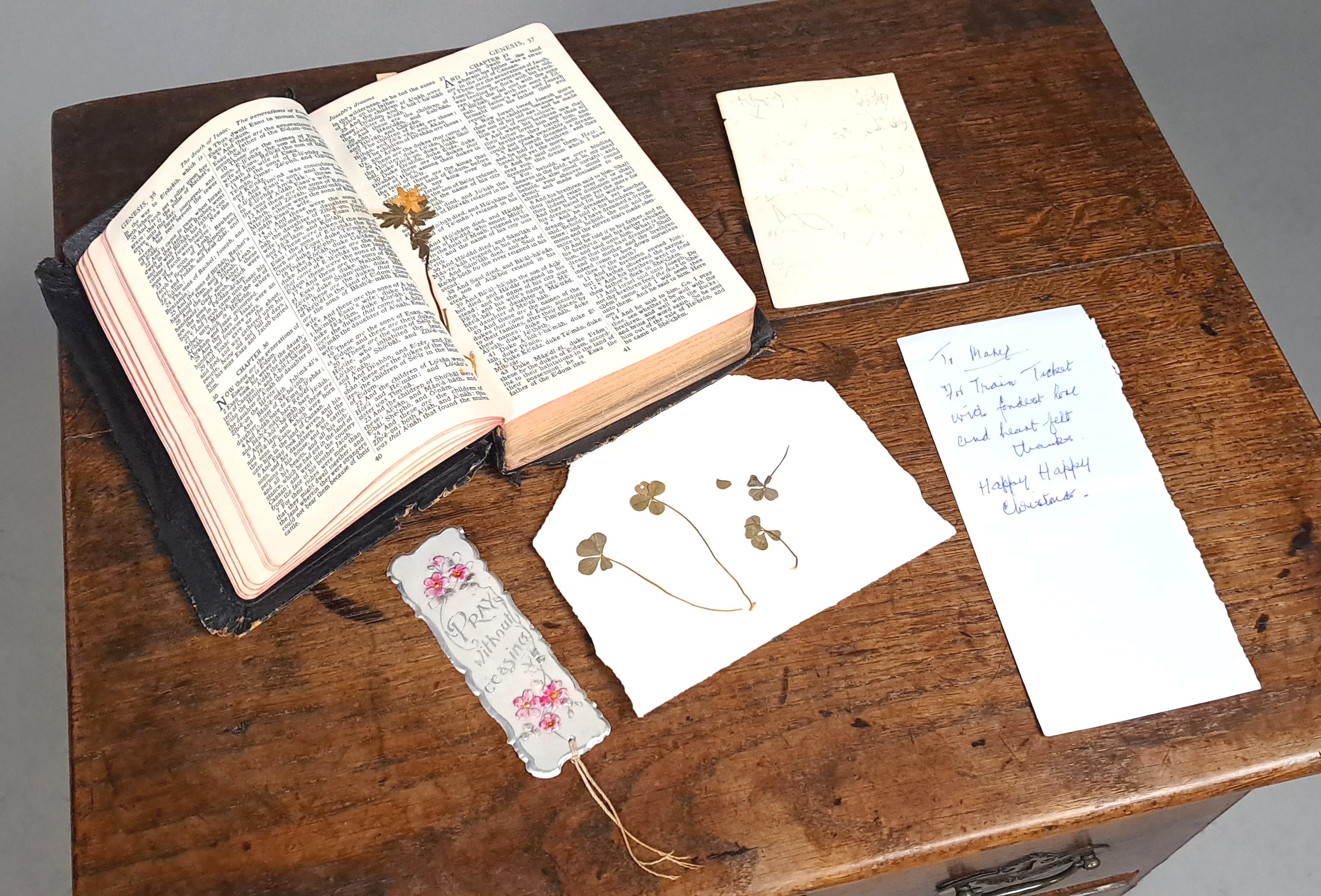 18th Century and Earlier Small Well Carved Bible Box with Bible Dated 1722 For Sale