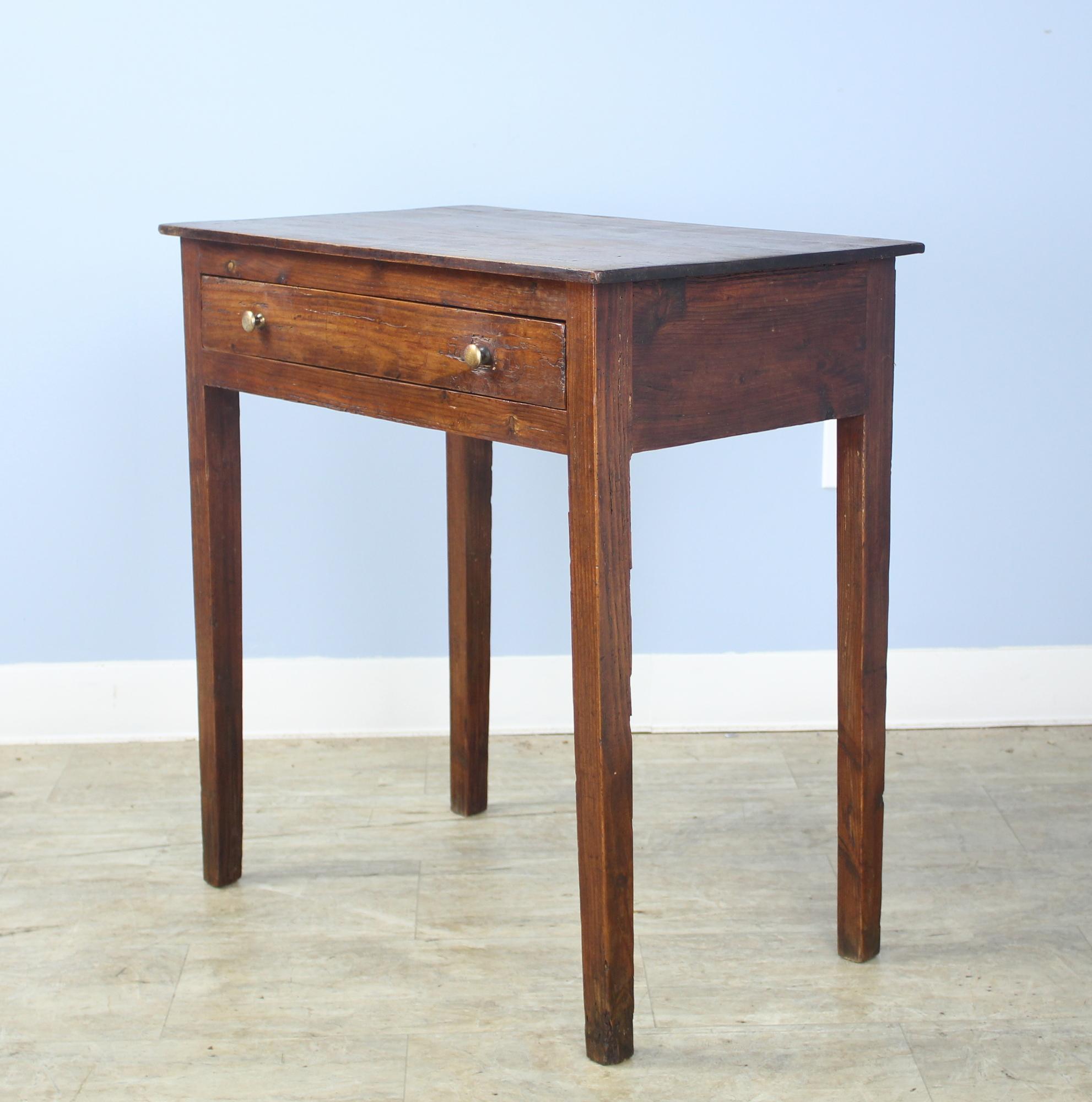 Small Welsh Fruitwood Side Table In Good Condition In Port Chester, NY
