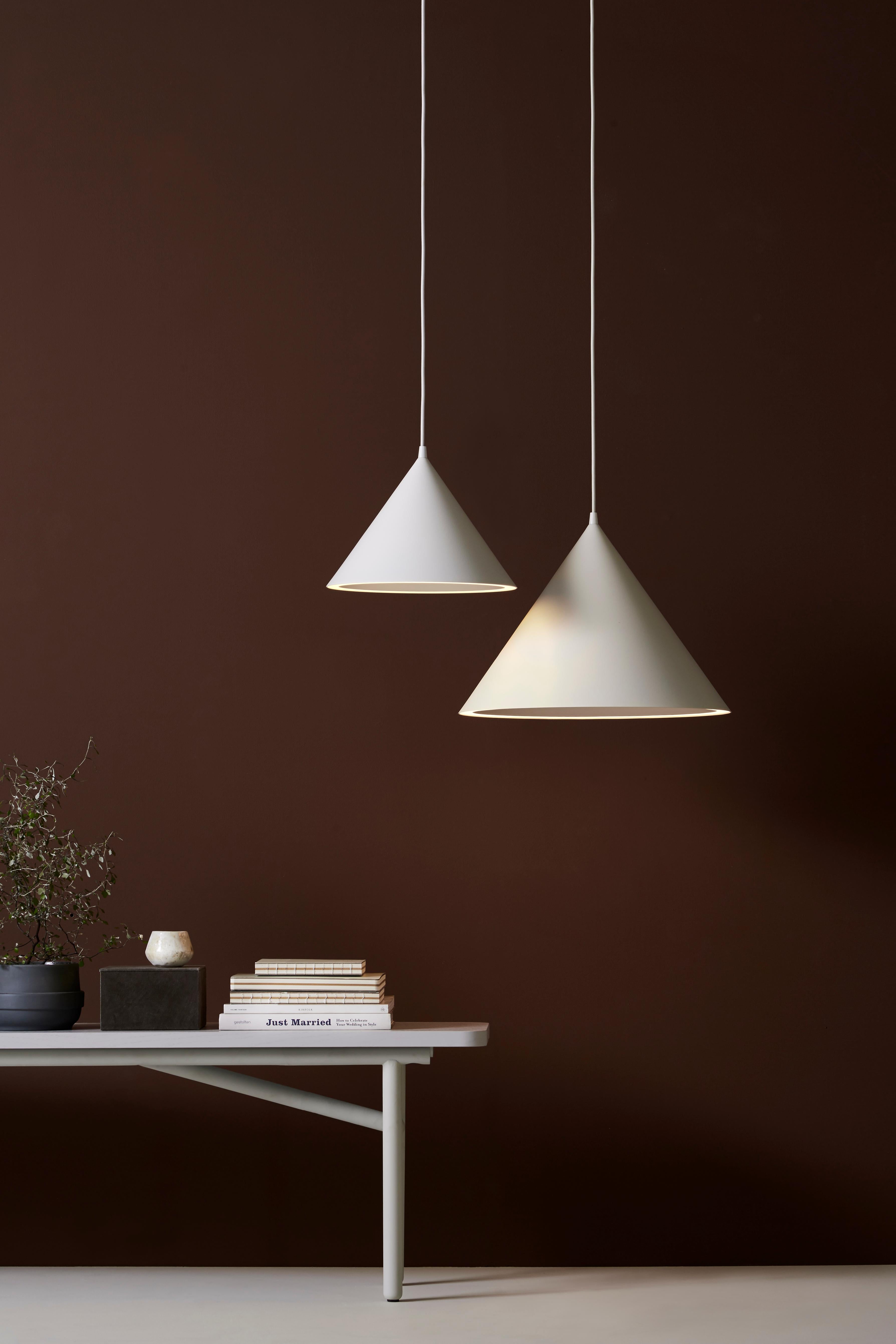 Small White Annular Pendant Lamp by MSDS Studio In New Condition In Geneve, CH