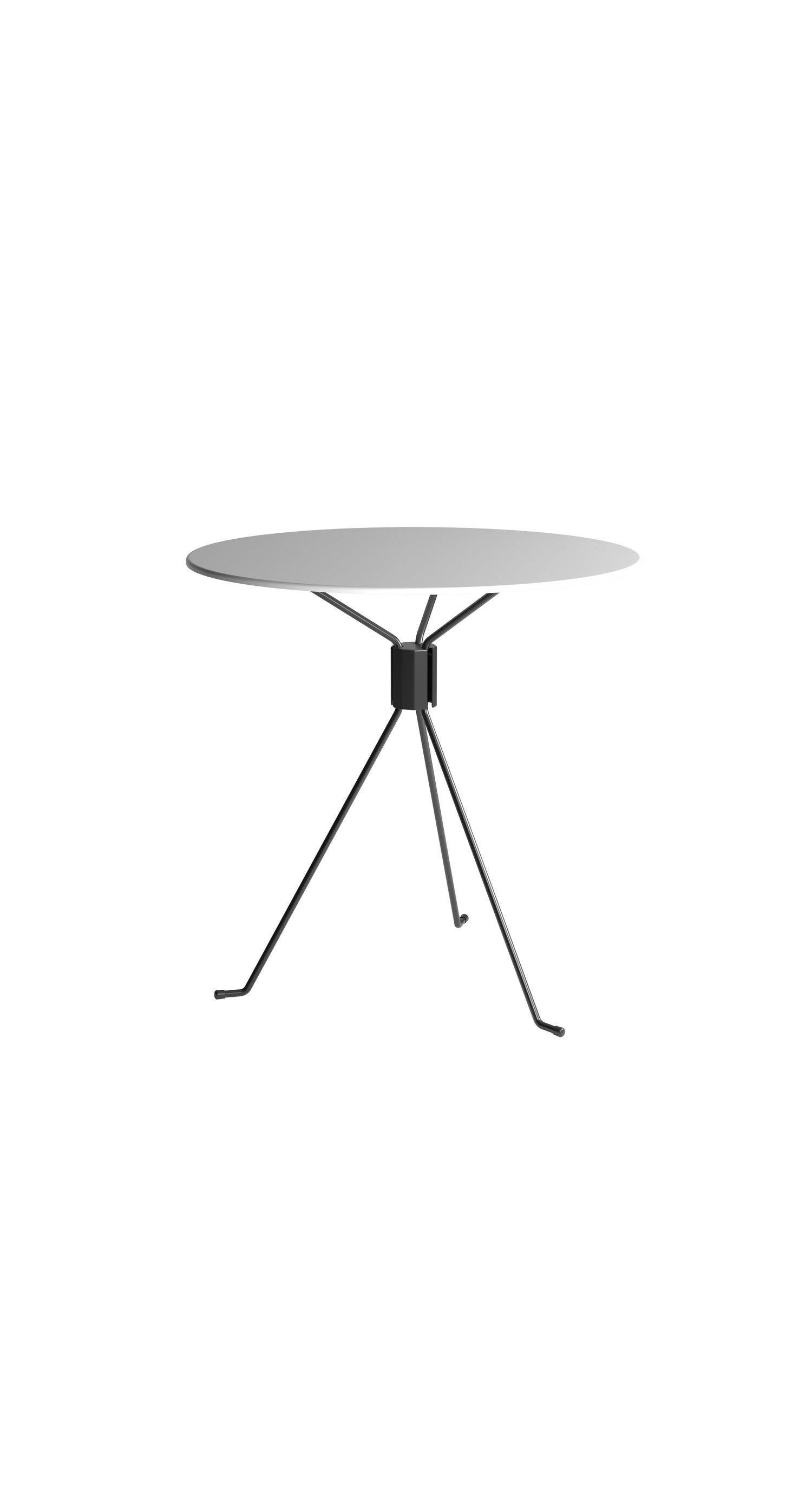 Small white Capri bond table by Cools Collection
Materials: Steel, paint.
Dimensions: Ø 75 x H 74 cm.
Available in black or white table top.

COOLS Collection was launched in 2020 by mother-and-daughter duo Stefania Andorlini and Maria