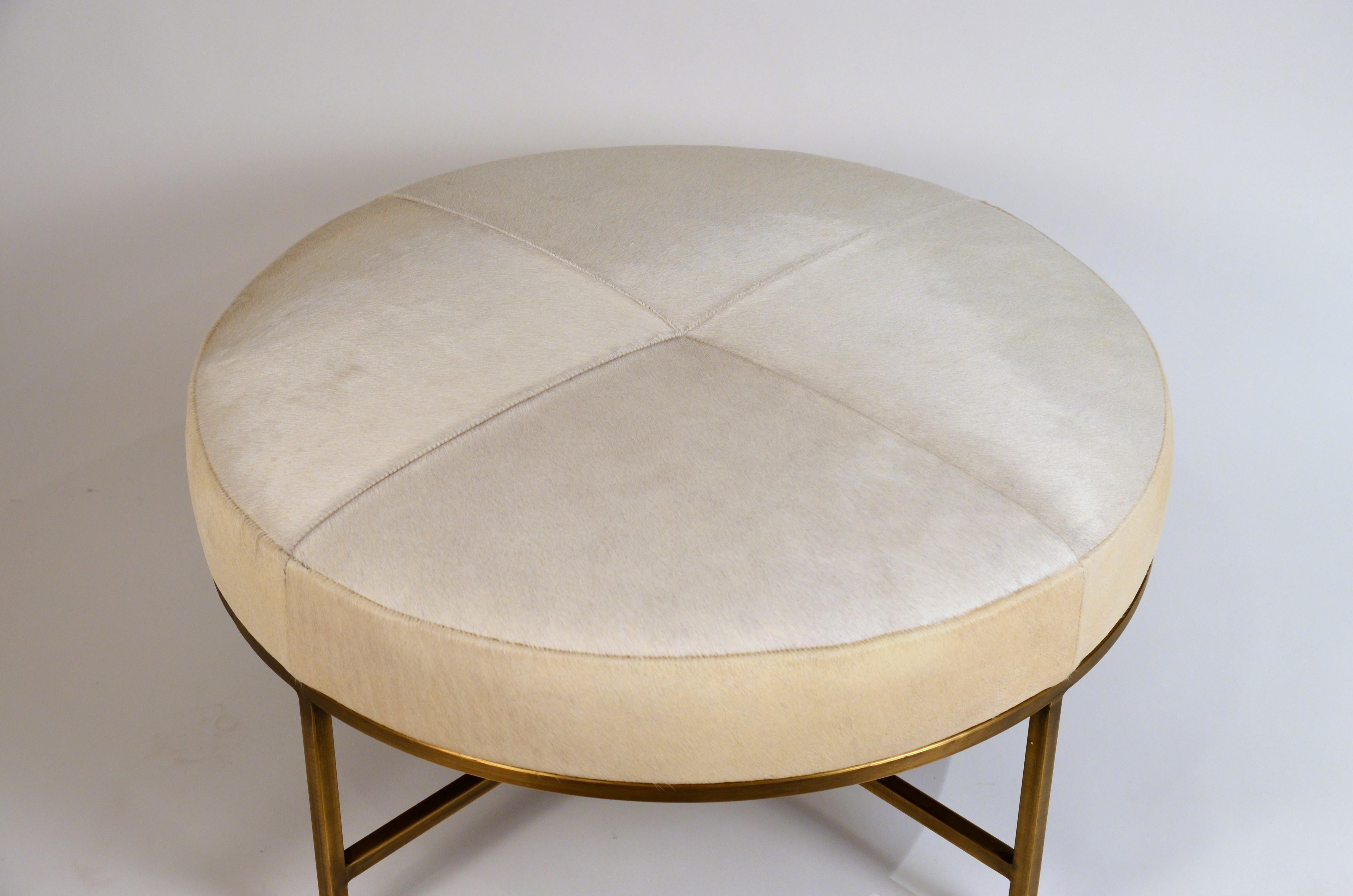 Small White Hide and Patinated Brass 'Tambour' Ottoman by Design Frères 3