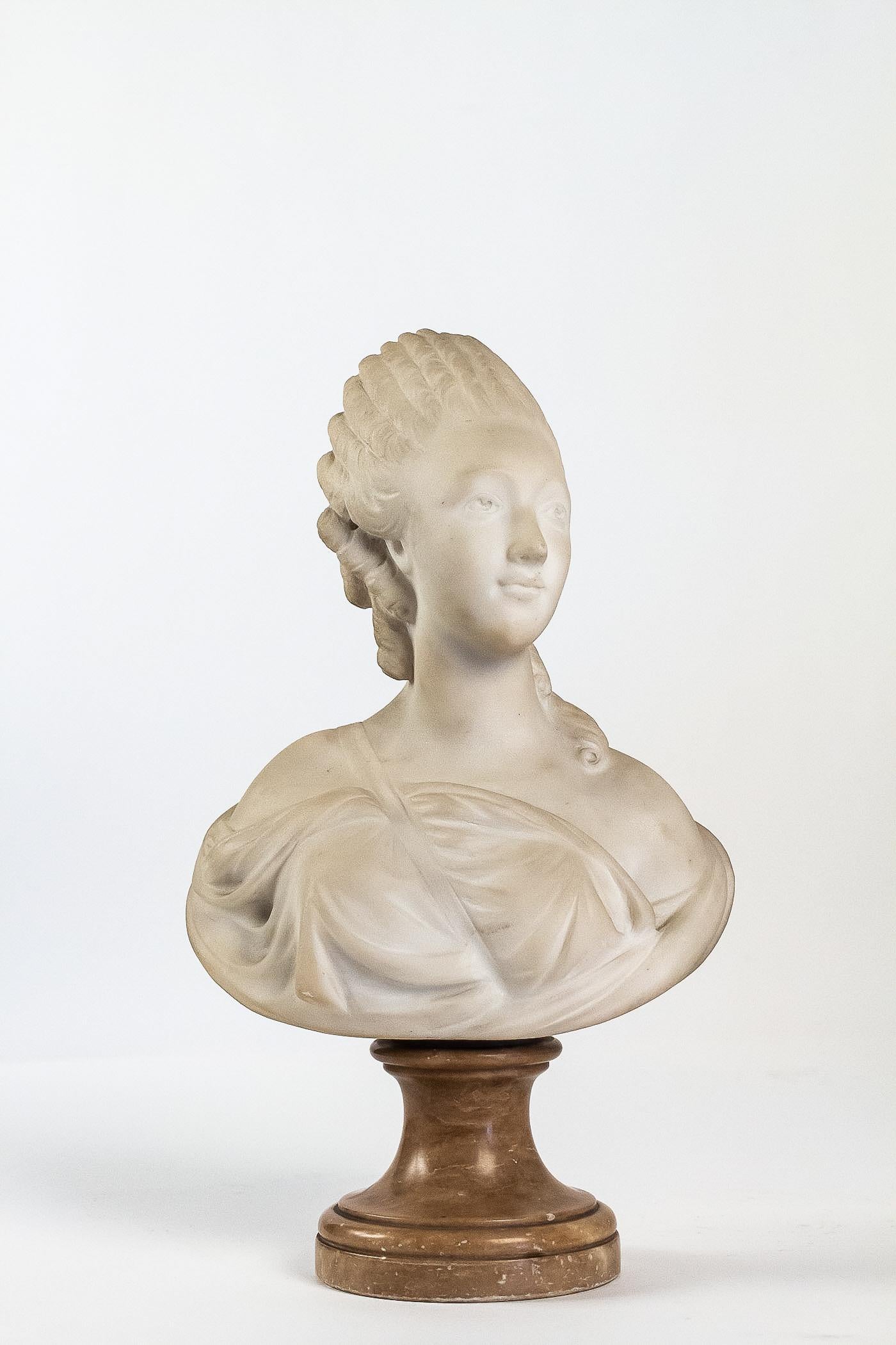Small white marble bust of countess du Barry, after Augustin Pajou.

A lovely elegant and decorative small white marble bust of Countess du Barry carved late 19th-century, perfect to recreate the 18th-century atmosphere. It rests on a marble