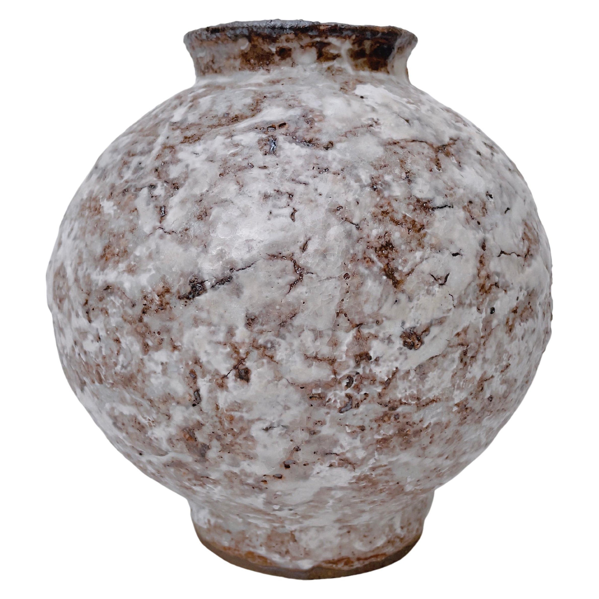 Small White Rituals Vase by Lisa Geue For Sale