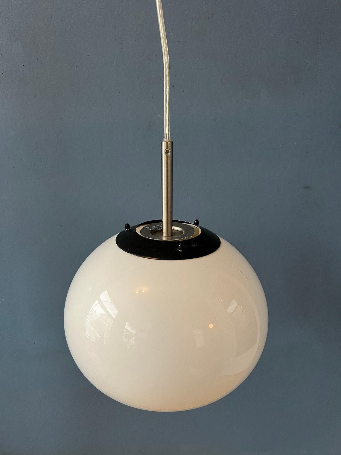 Small White Space Age Mushroom Pendant Lamp, 1970s For Sale 2