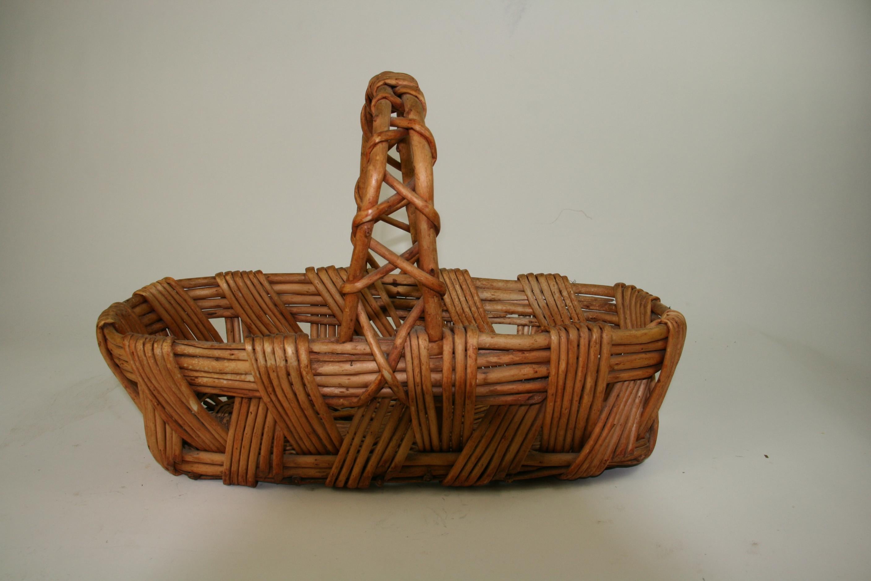 Mid-20th Century Small Willow Wicker Basket/Folk Art