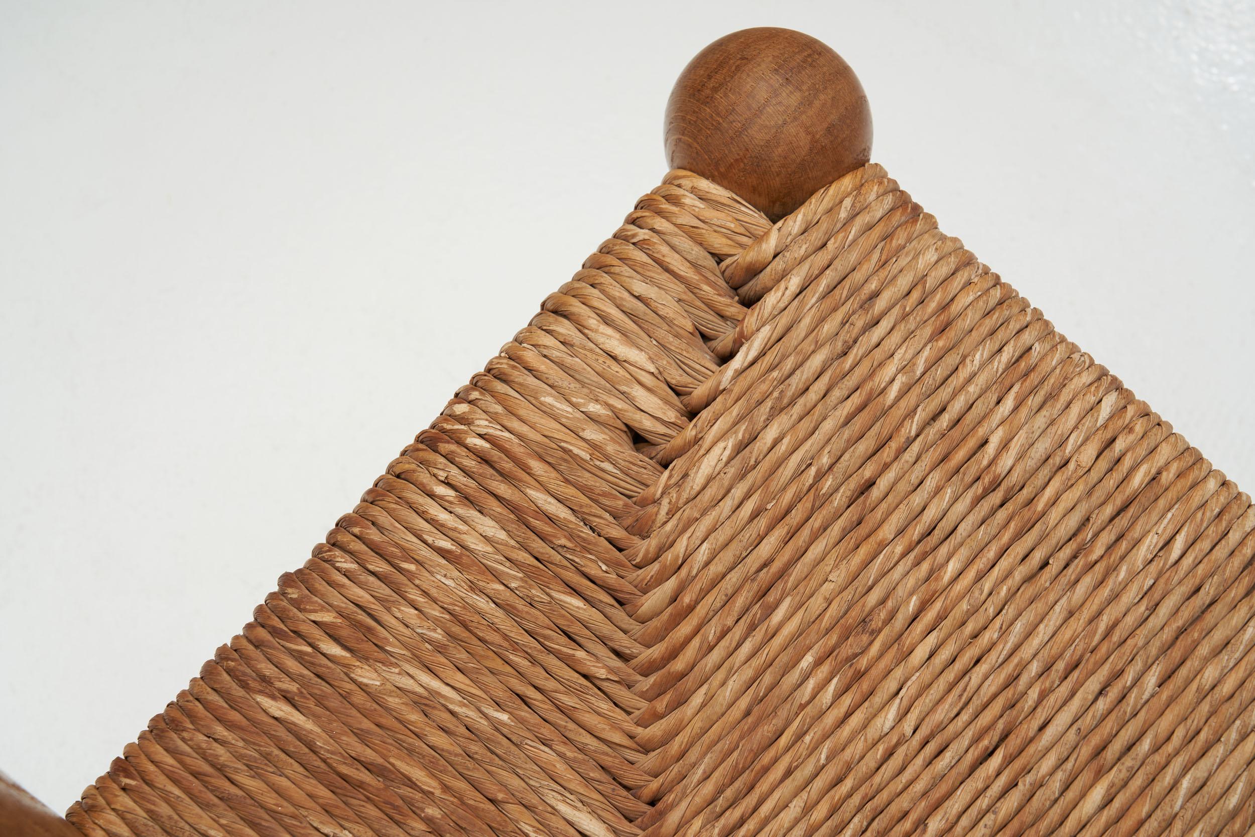 Small Wood and Wicker Chair by a European Cabinetmaker, Europe, Ca 1950s For Sale 10