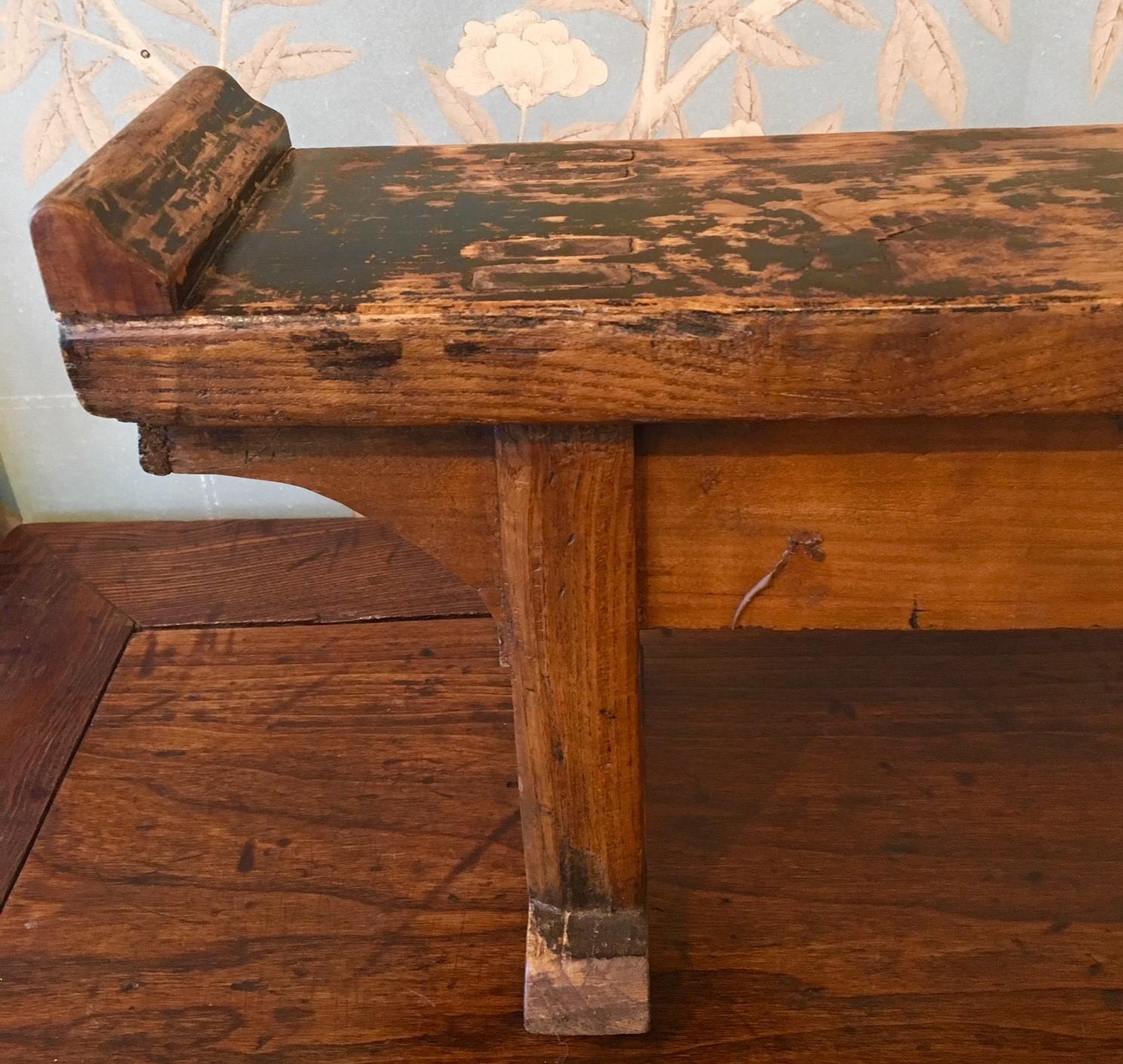 Small Wooden Altar Table In Good Condition For Sale In New York, NY