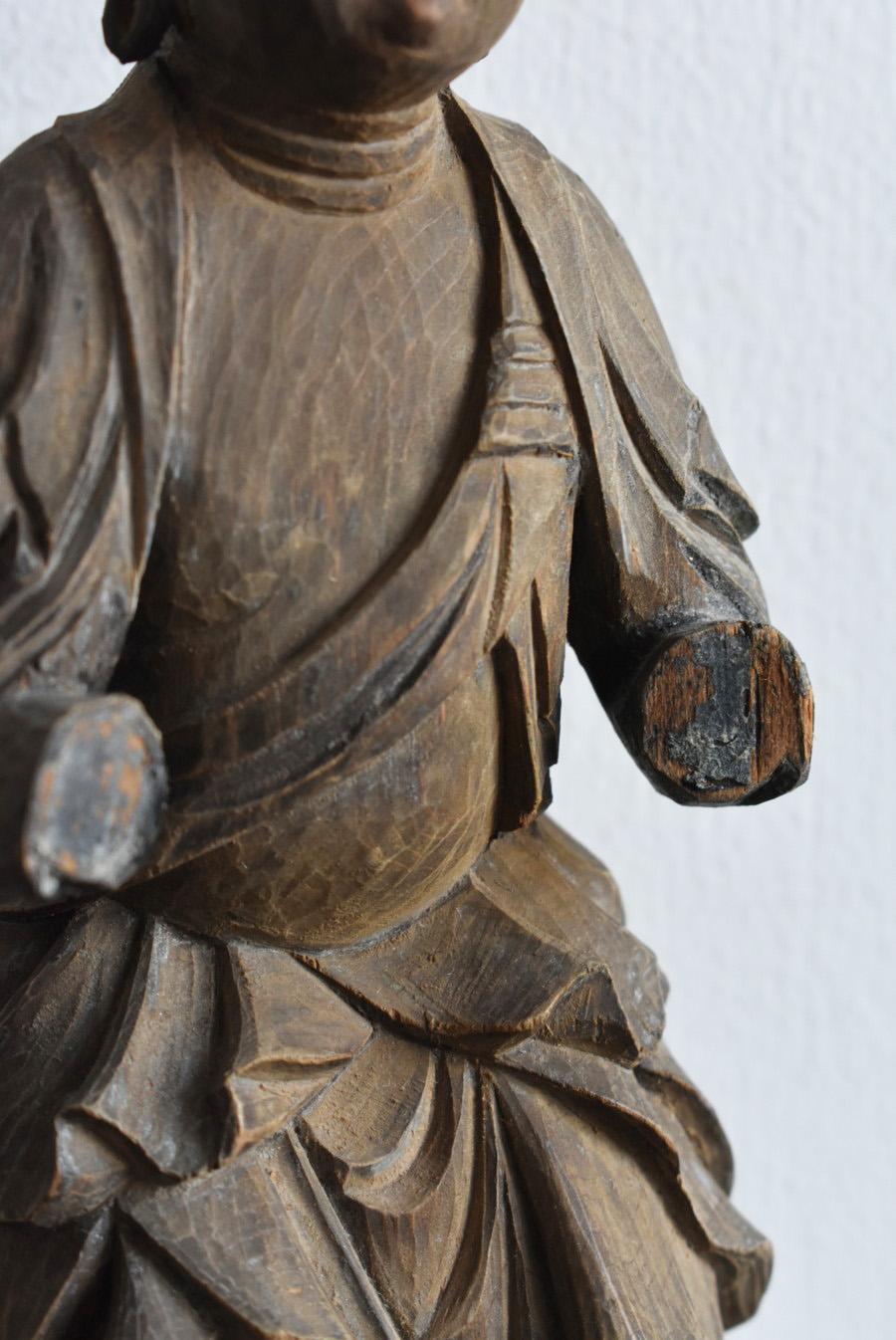 Piccola statua di Buddha in legno del periodo Edo in Giappone, dal 17° al 19° secolo. in vendita 6