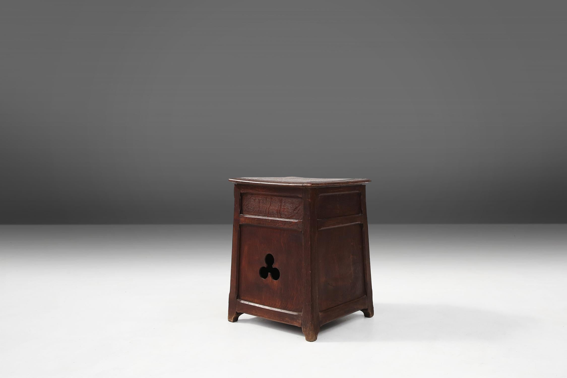 Small Wooden Cabinet circa 1900 For Sale 8