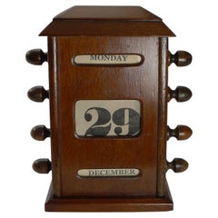 Antique Small Wooden Desk-top Perpetual Calendar, c.1910