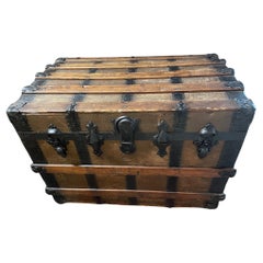 Small wooden trunk
